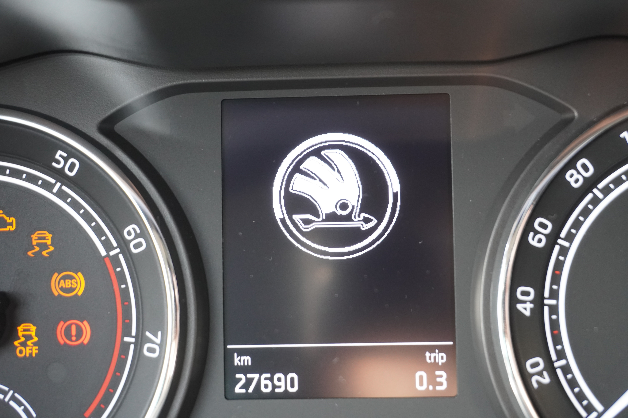 listing desktop thumbnail image 20