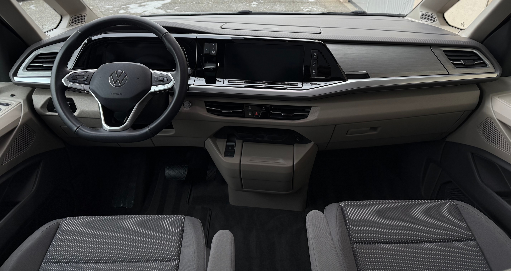 listing desktop thumbnail image 13