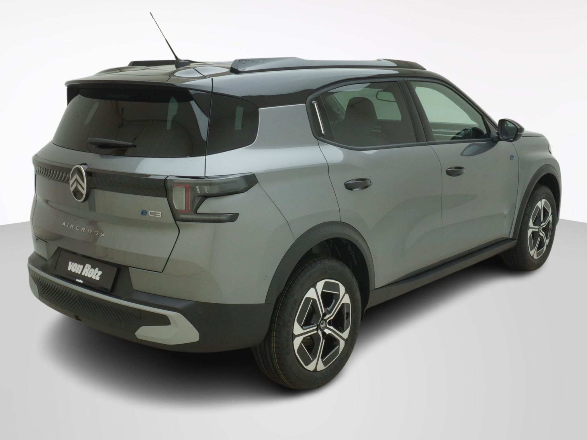 listing desktop thumbnail image 3