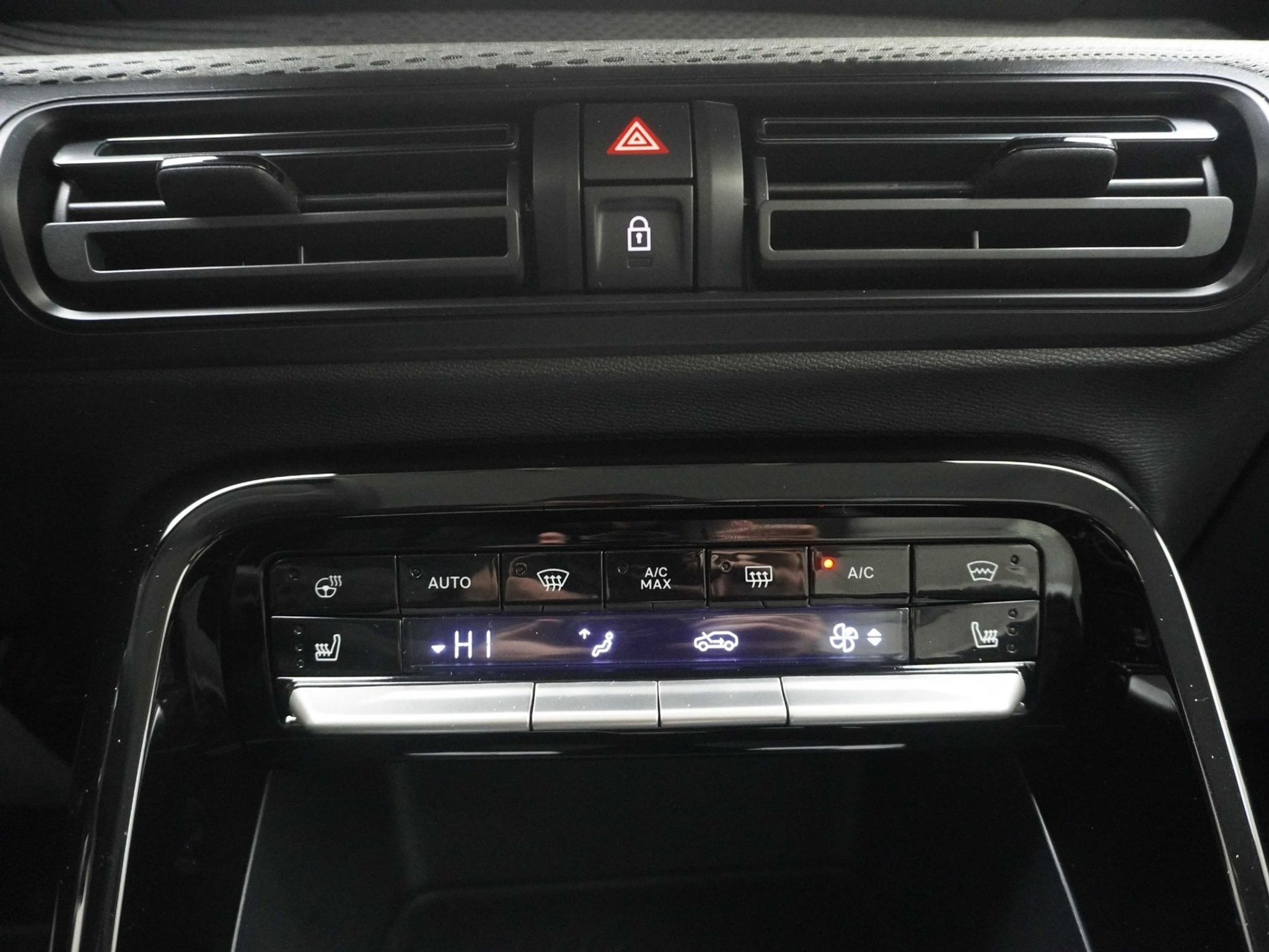 listing desktop thumbnail image 15