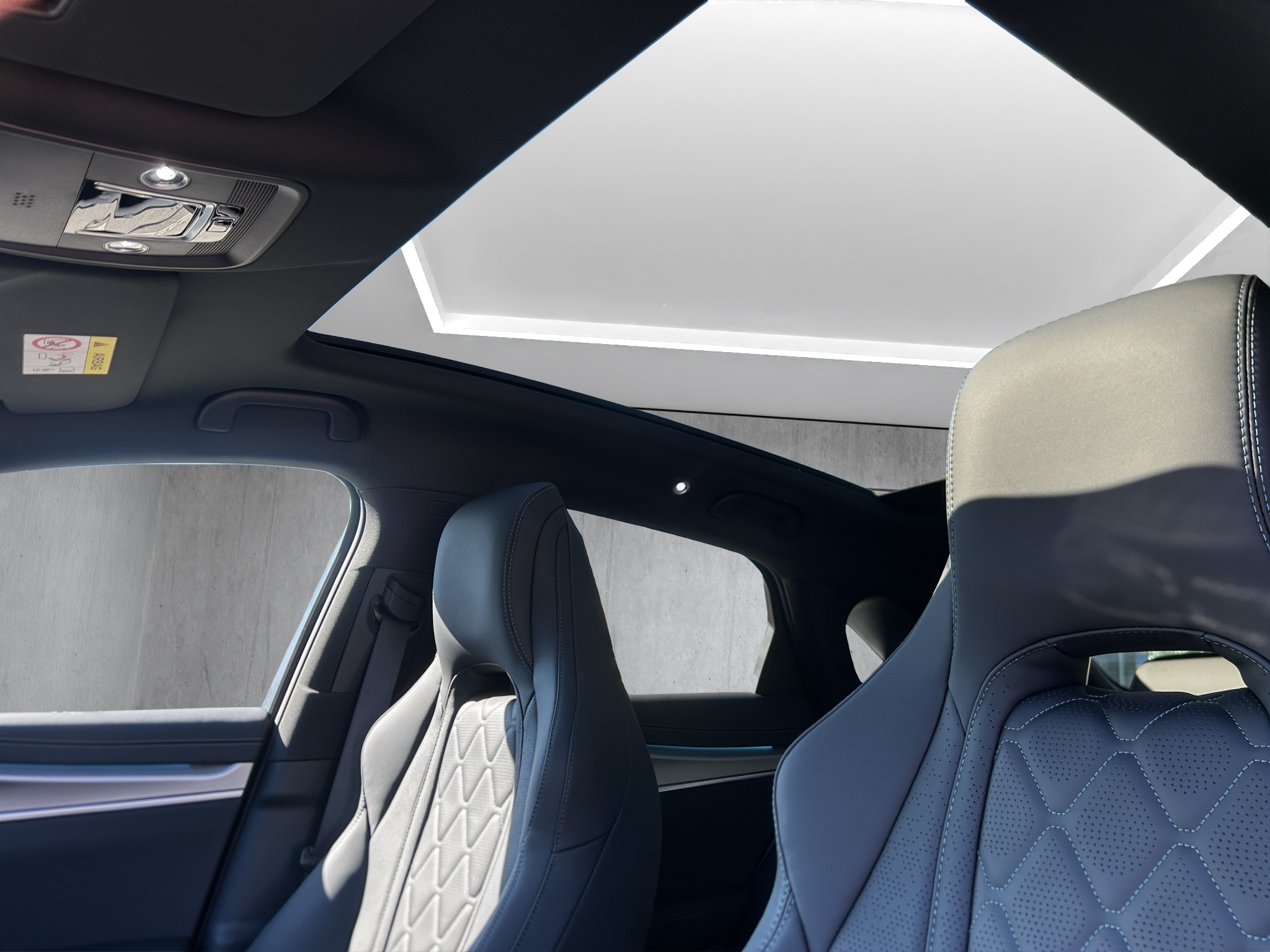 listing desktop thumbnail image 13