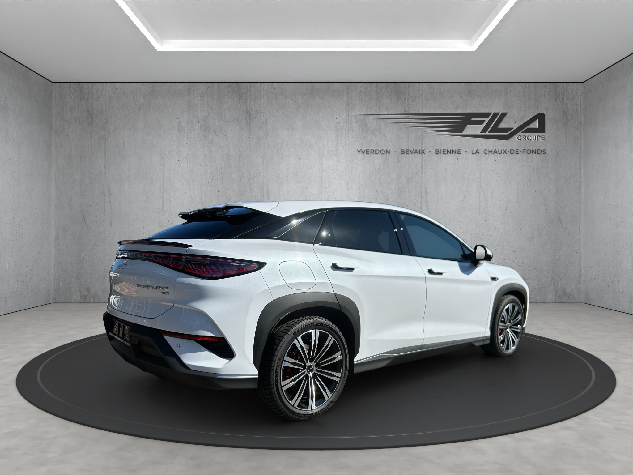 listing desktop thumbnail image 5