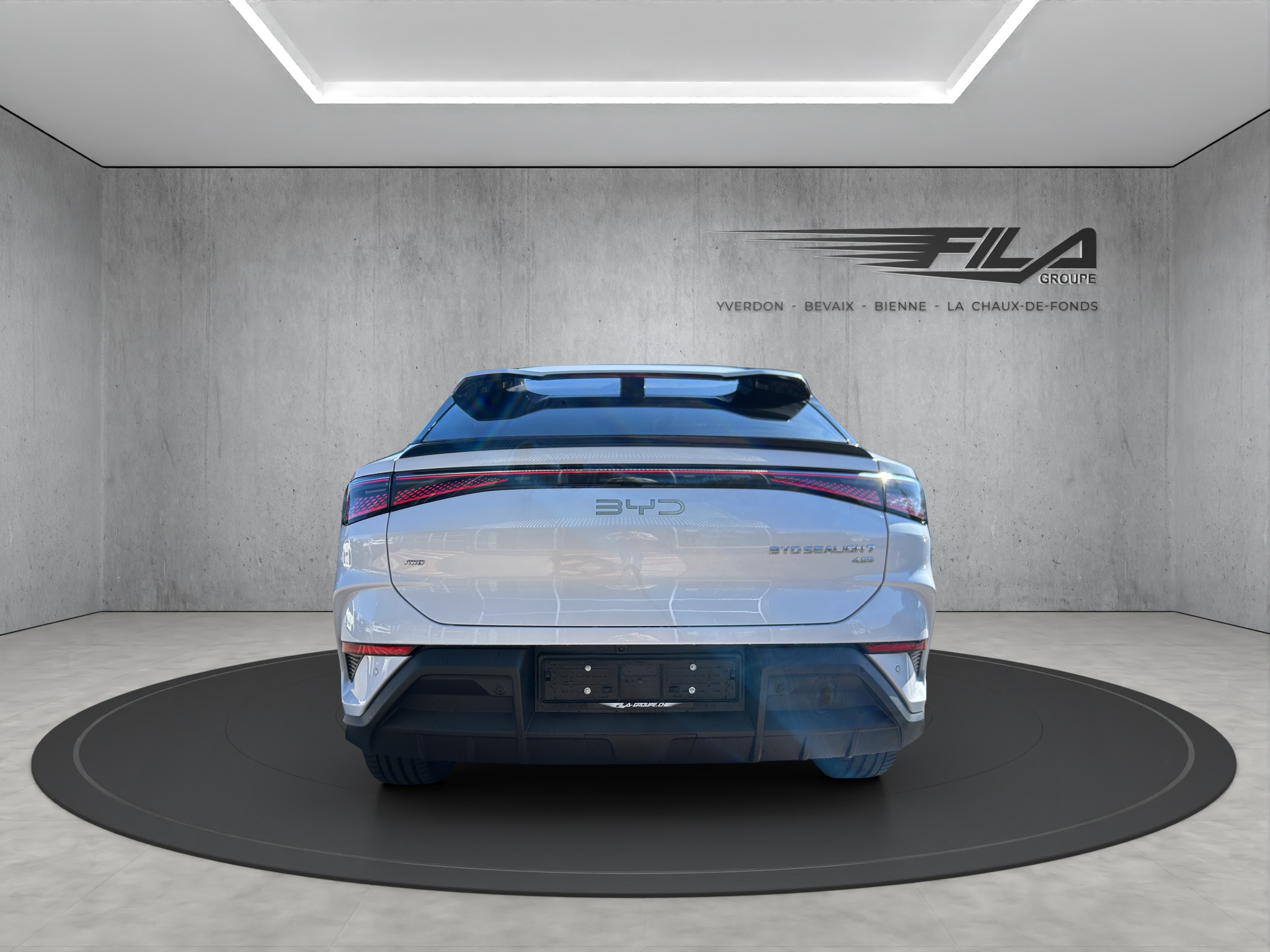 listing desktop thumbnail image 4