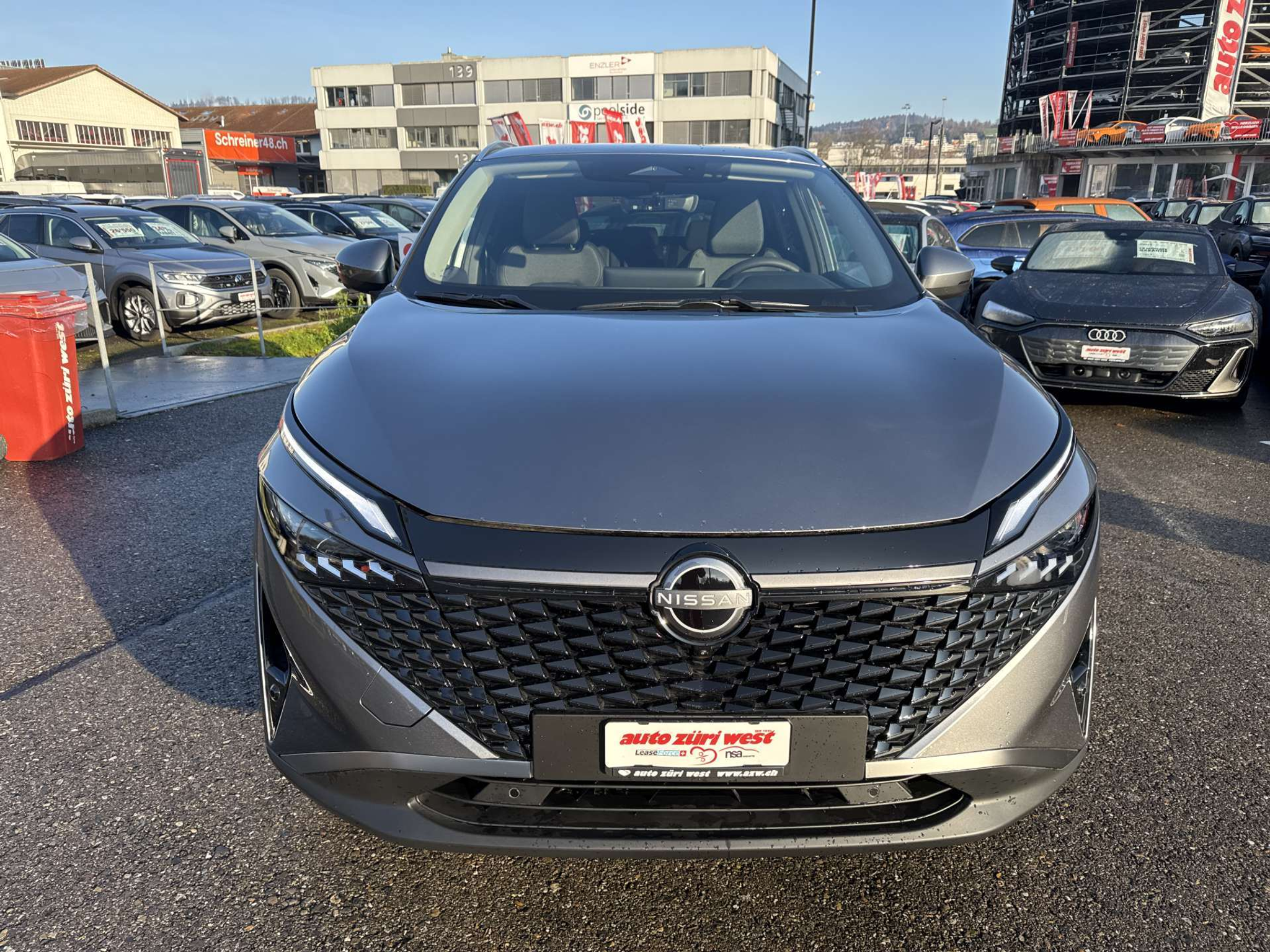 listing desktop thumbnail image 12