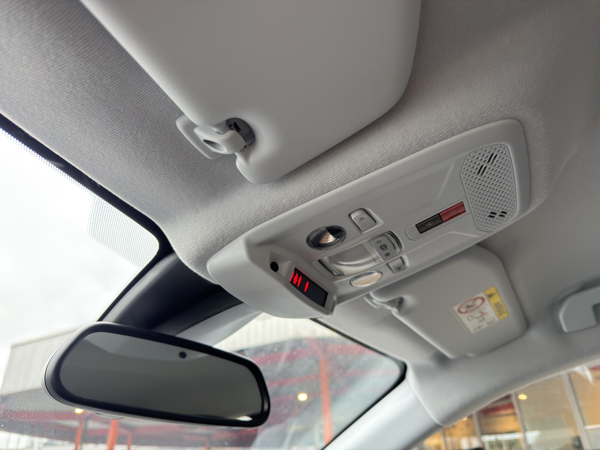 listing desktop thumbnail image 24