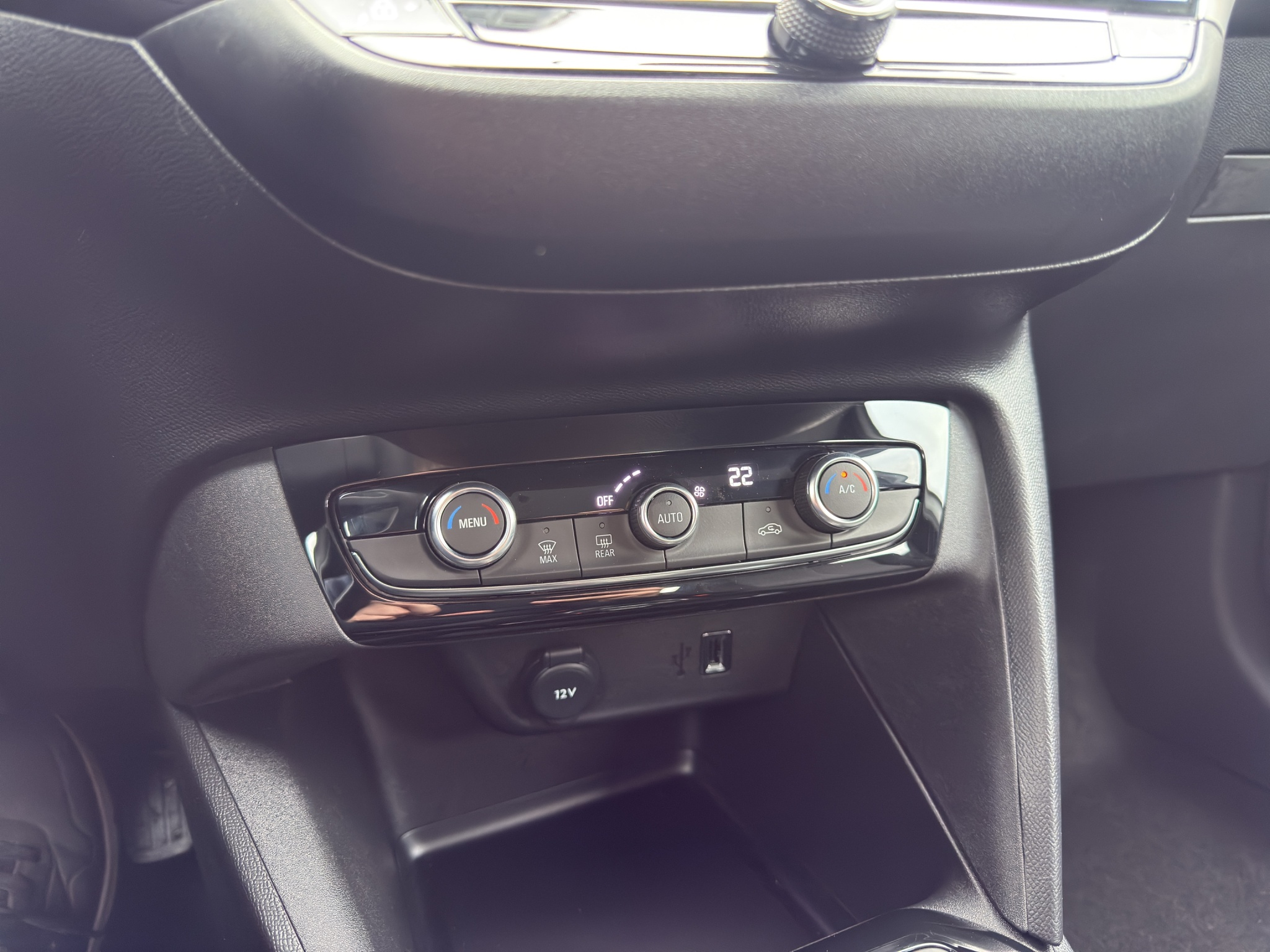 listing desktop thumbnail image 25