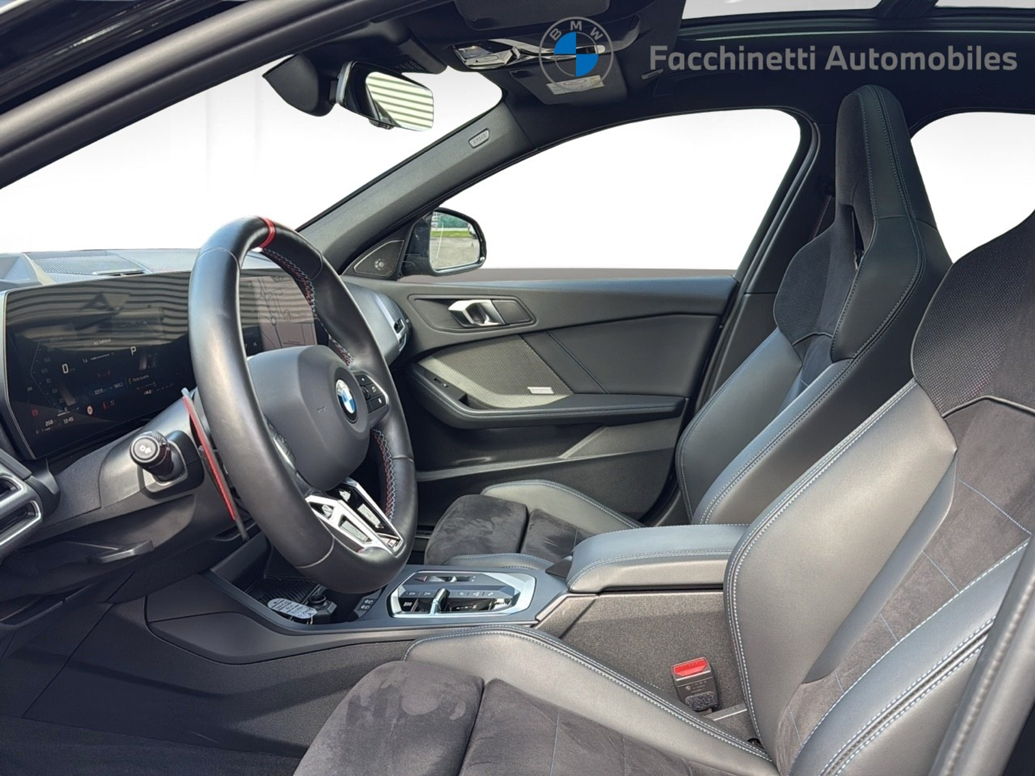 listing desktop thumbnail image 9