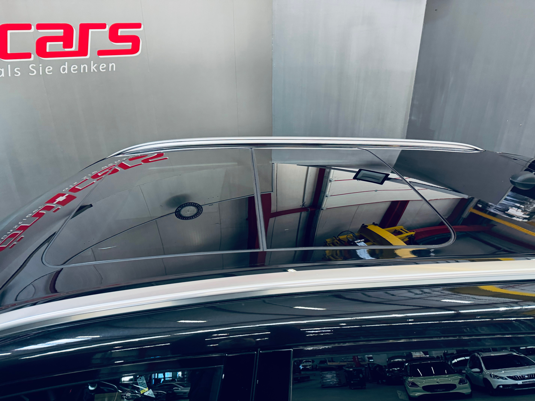 listing desktop thumbnail image 12