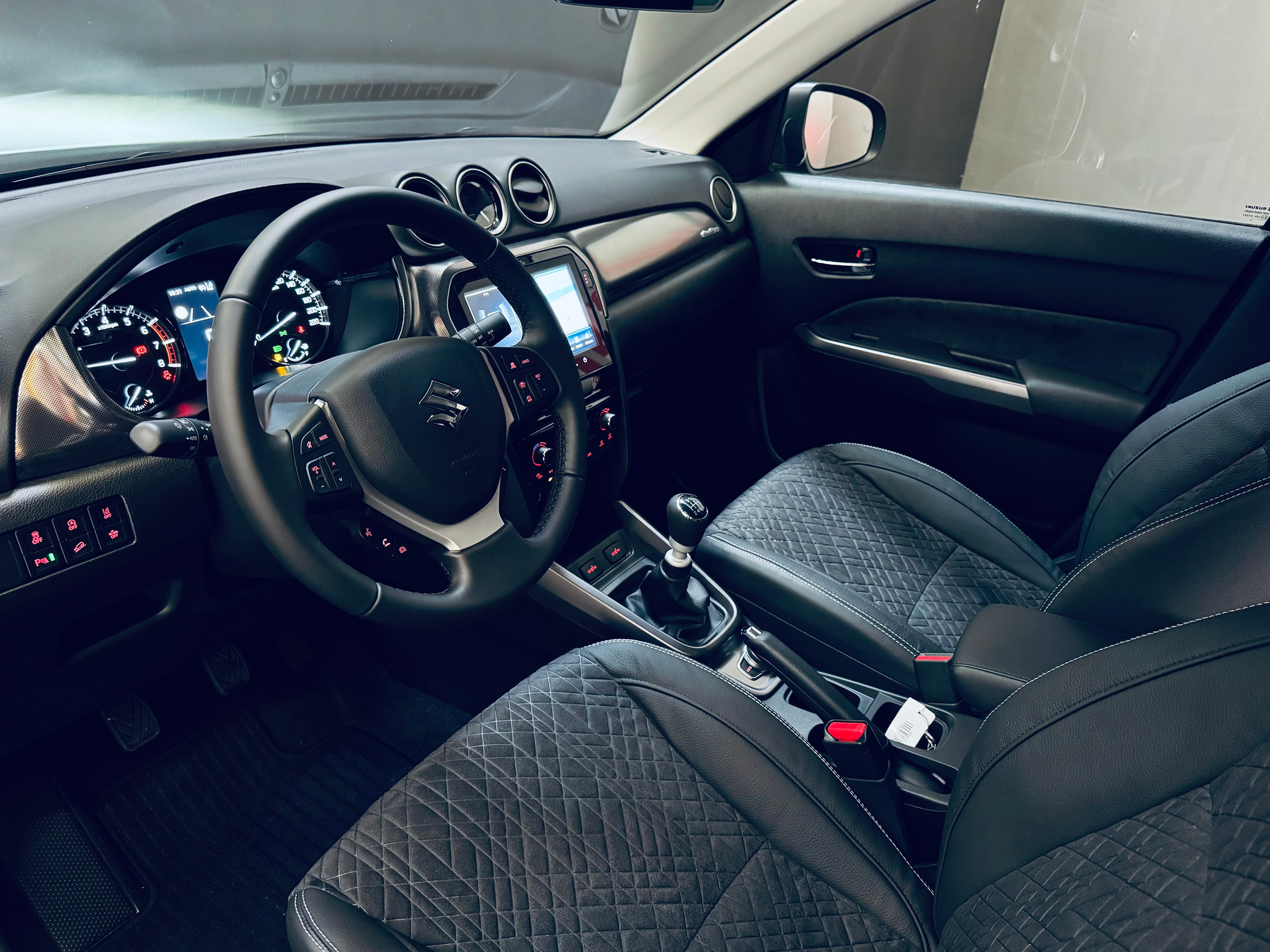 listing desktop thumbnail image 17