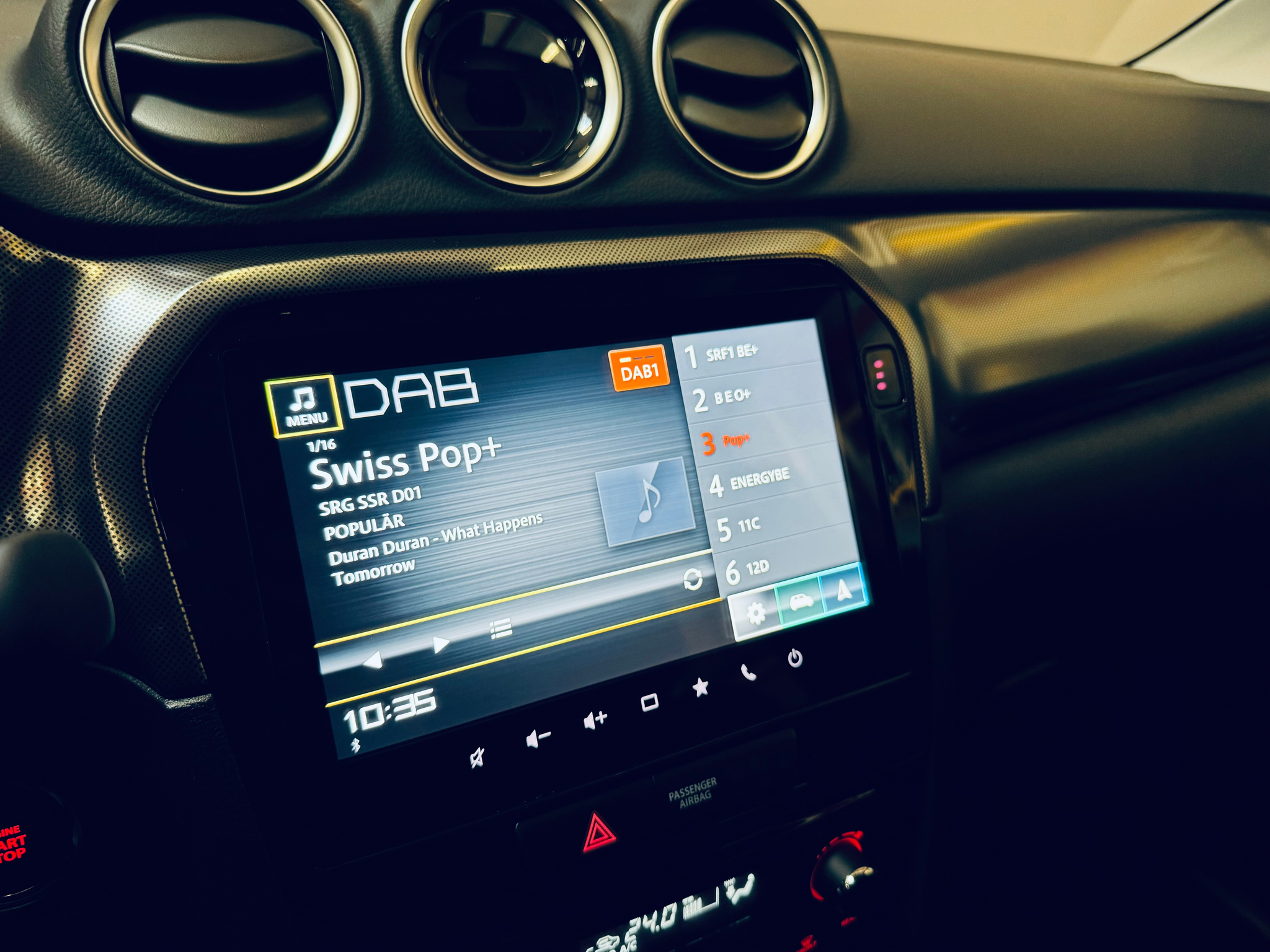 listing desktop thumbnail image 24