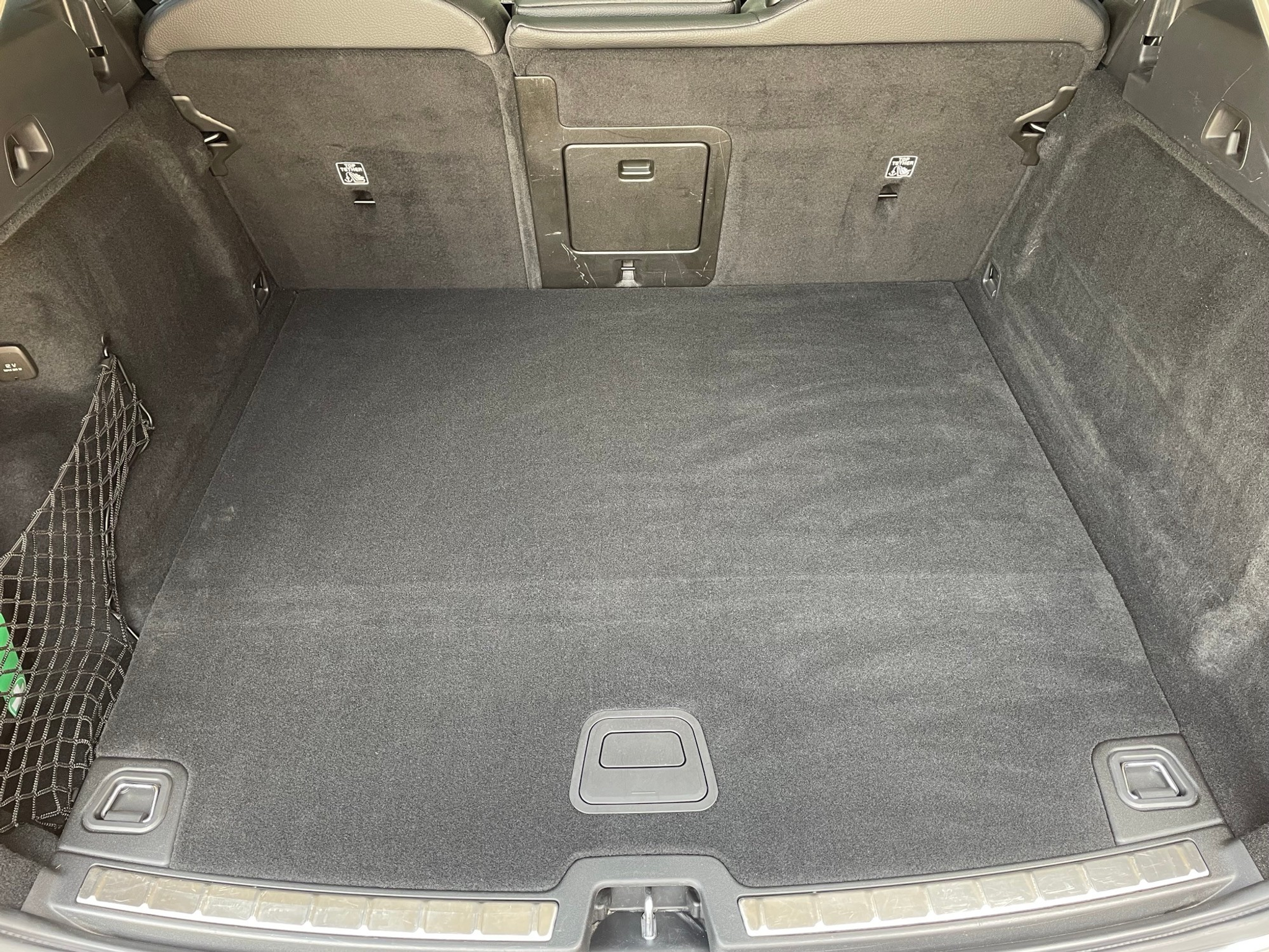 listing desktop thumbnail image 6