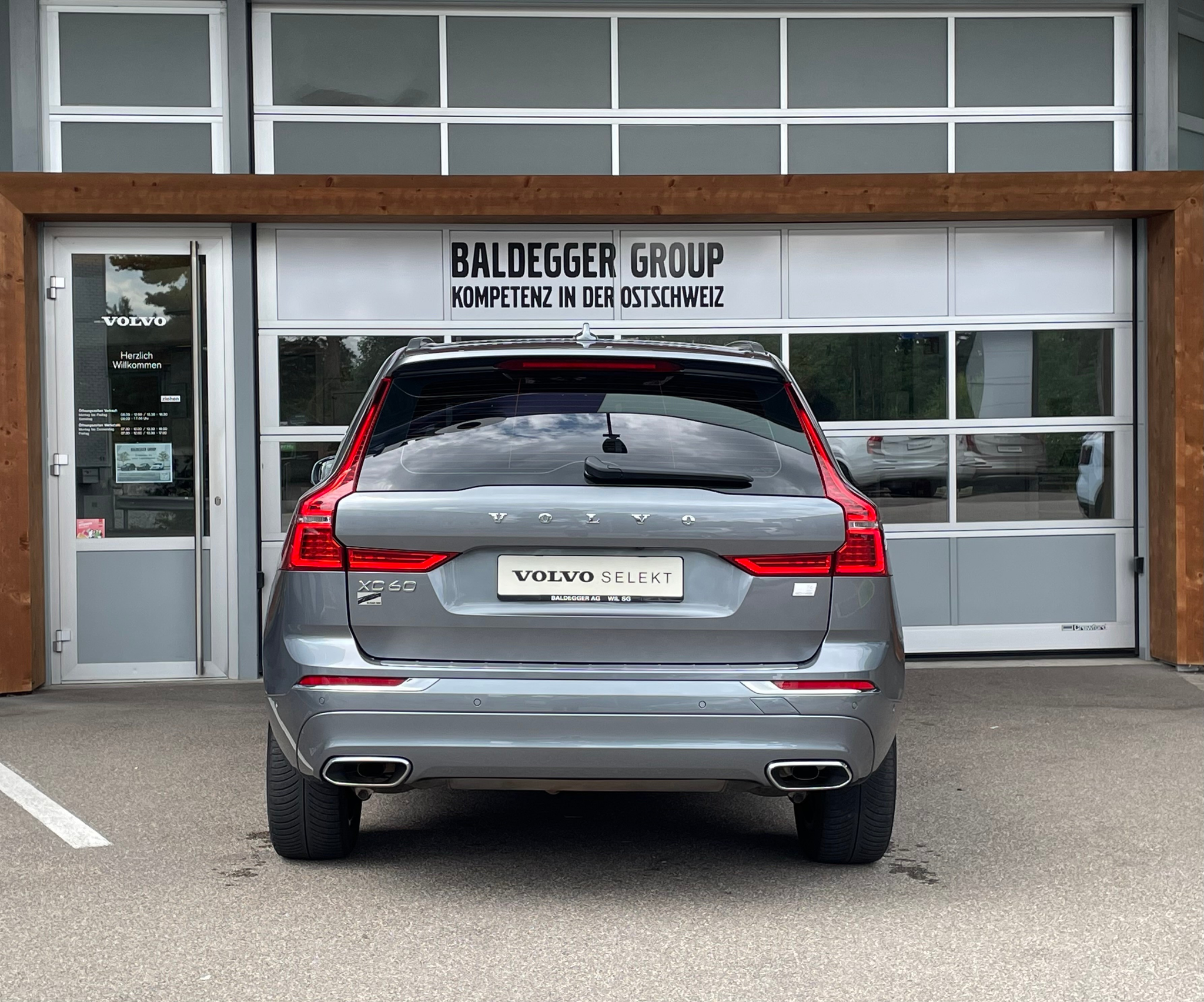 listing desktop thumbnail image 9