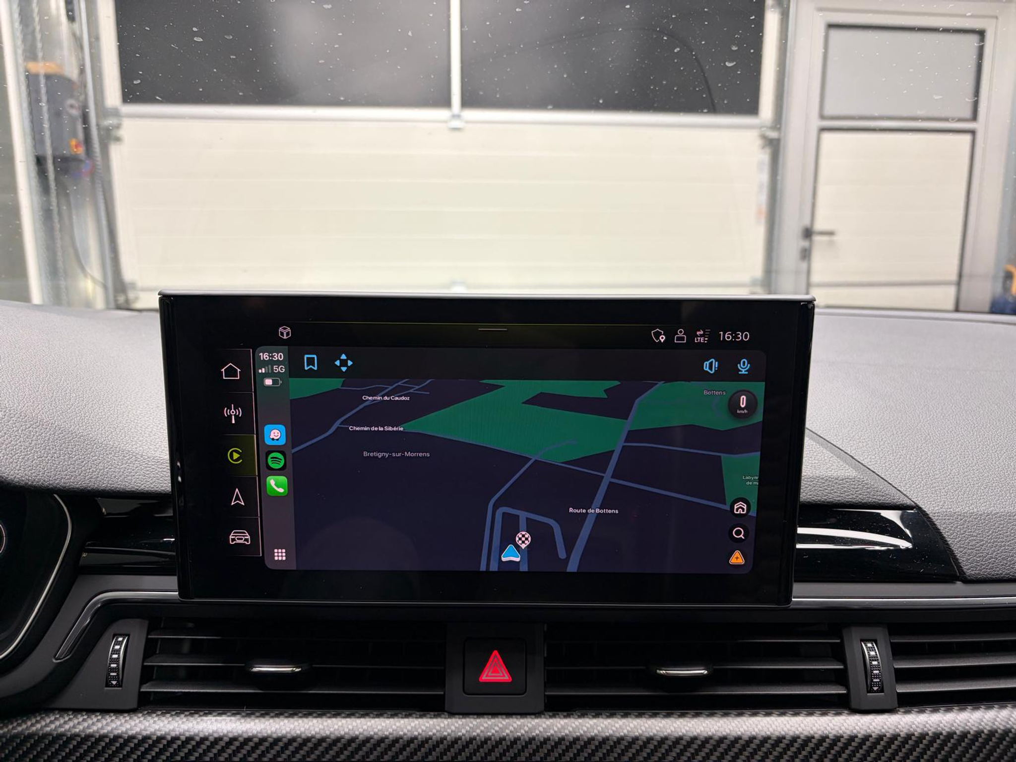 listing desktop thumbnail image 25