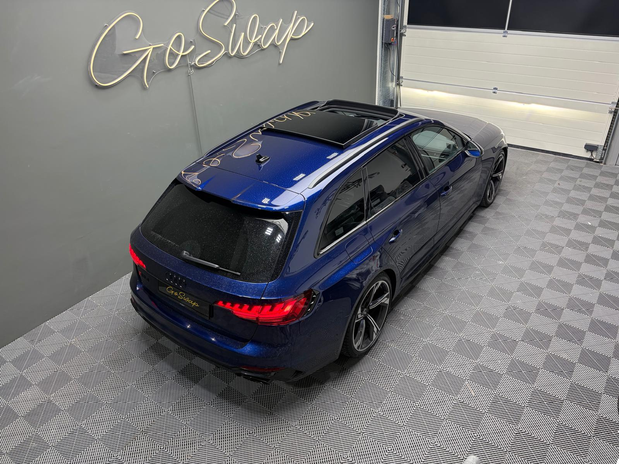 listing desktop thumbnail image 5