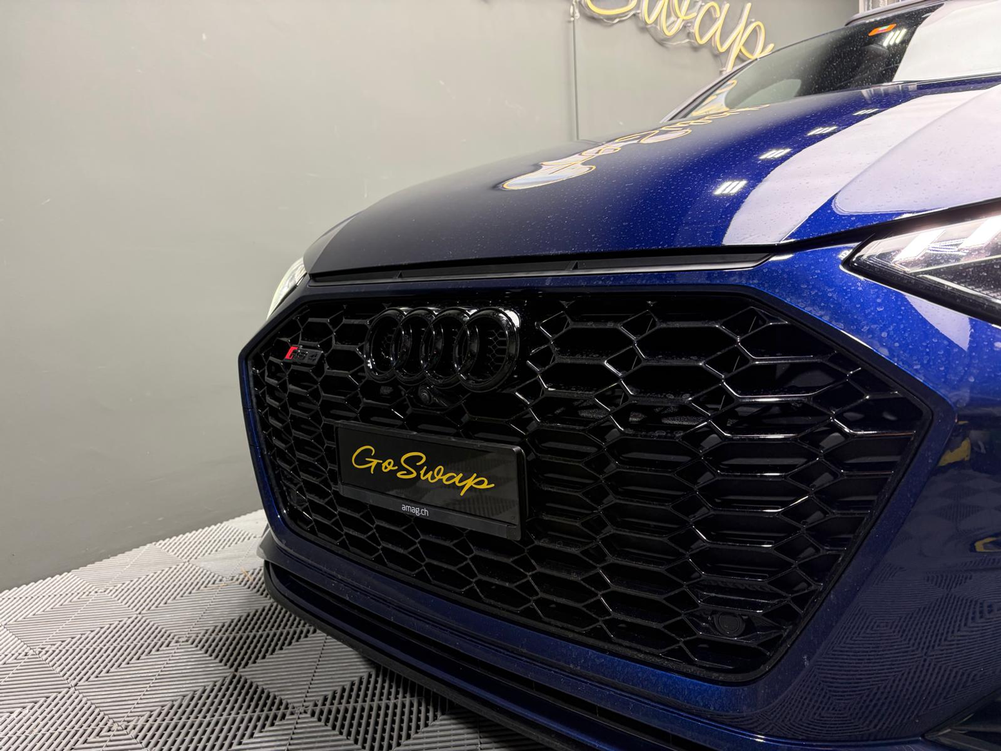 listing desktop thumbnail image 8