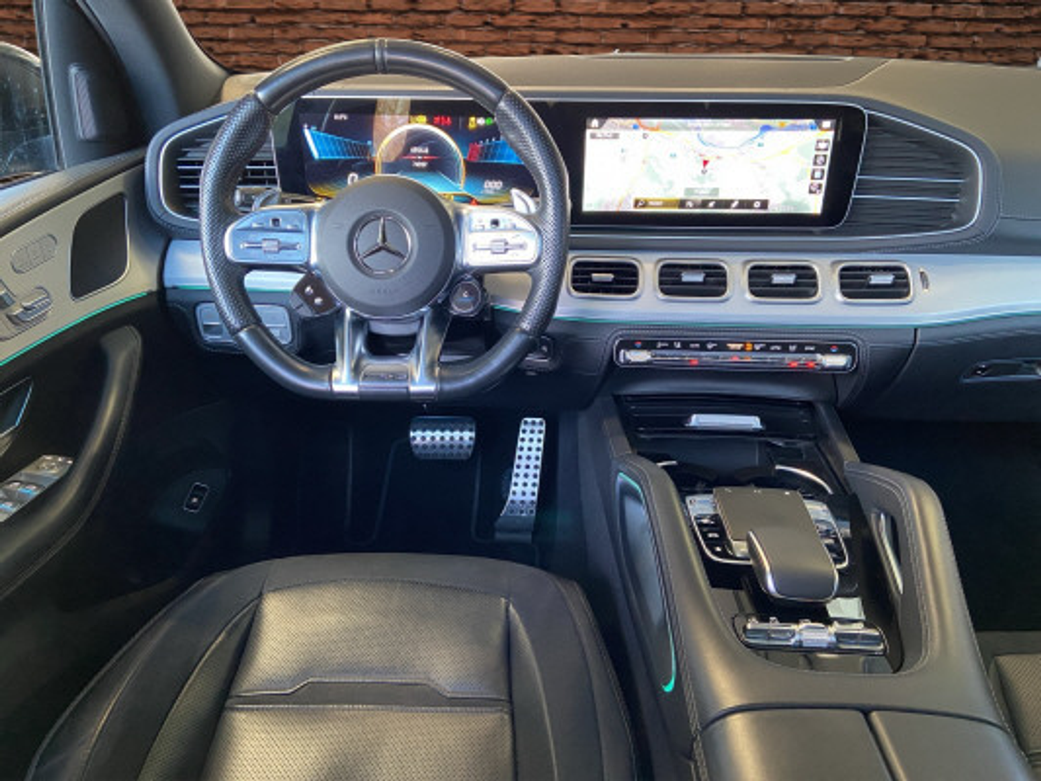 listing desktop thumbnail image 10