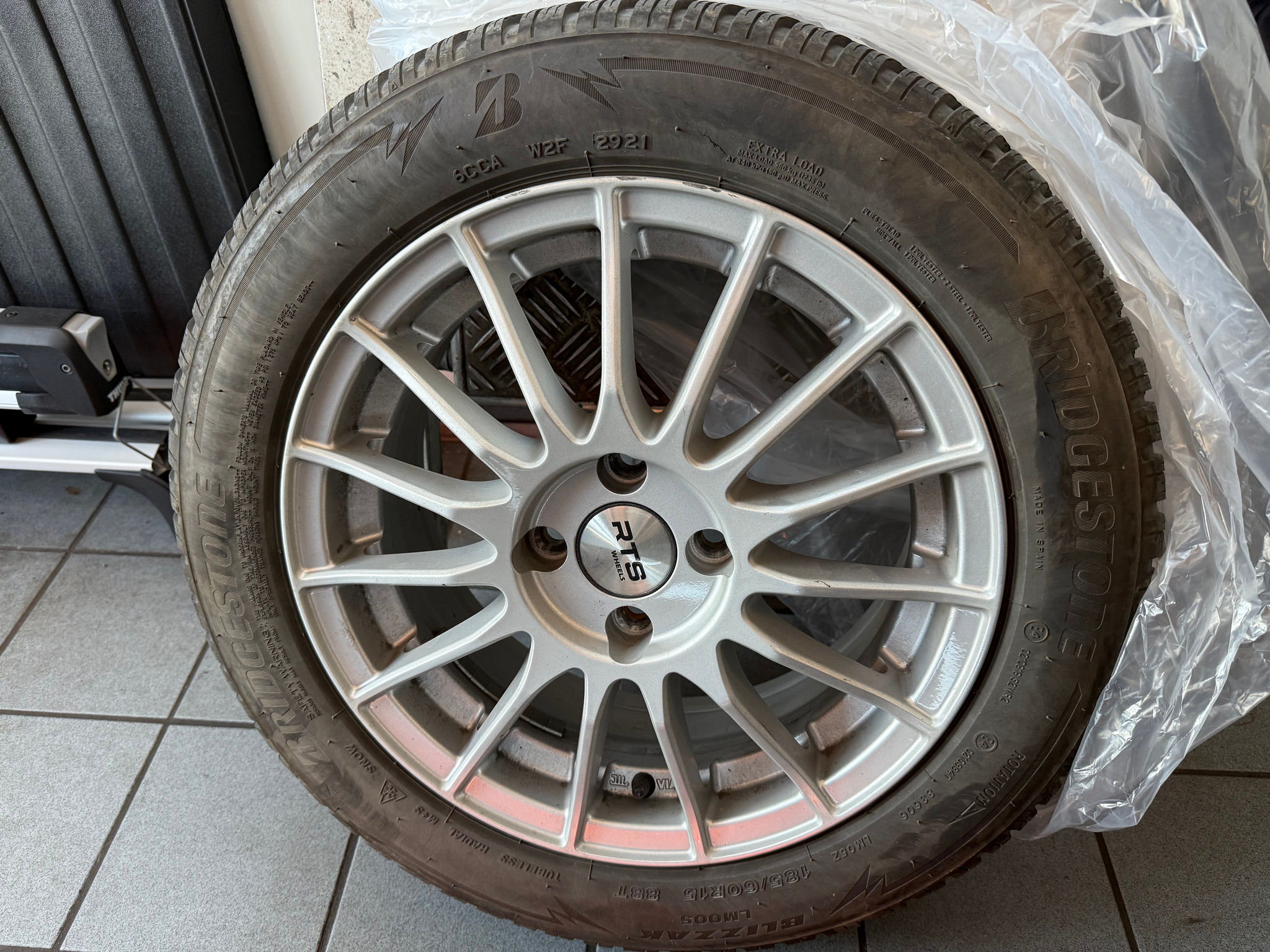 listing desktop thumbnail image 15