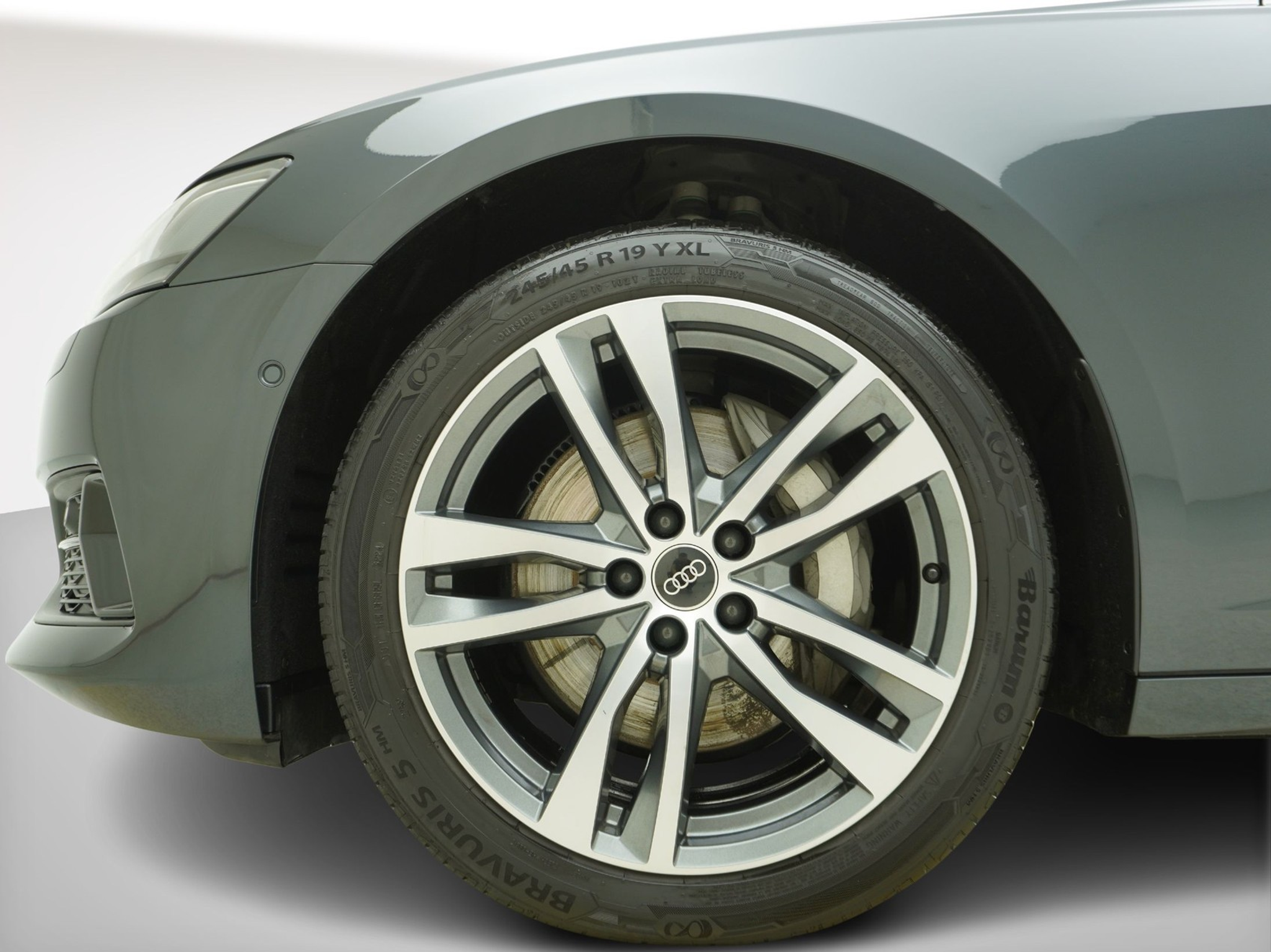 listing desktop thumbnail image 5