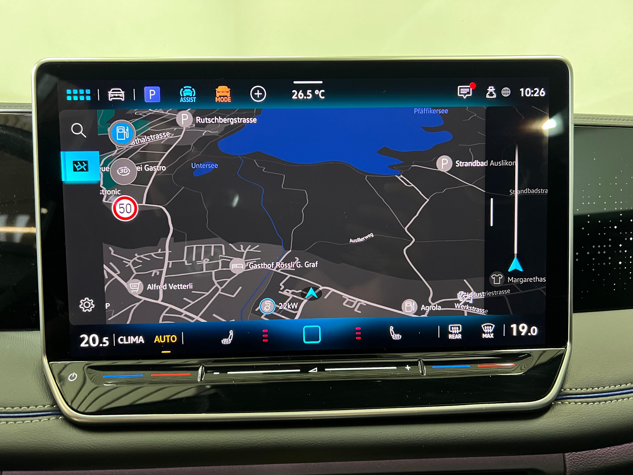 listing desktop thumbnail image 12