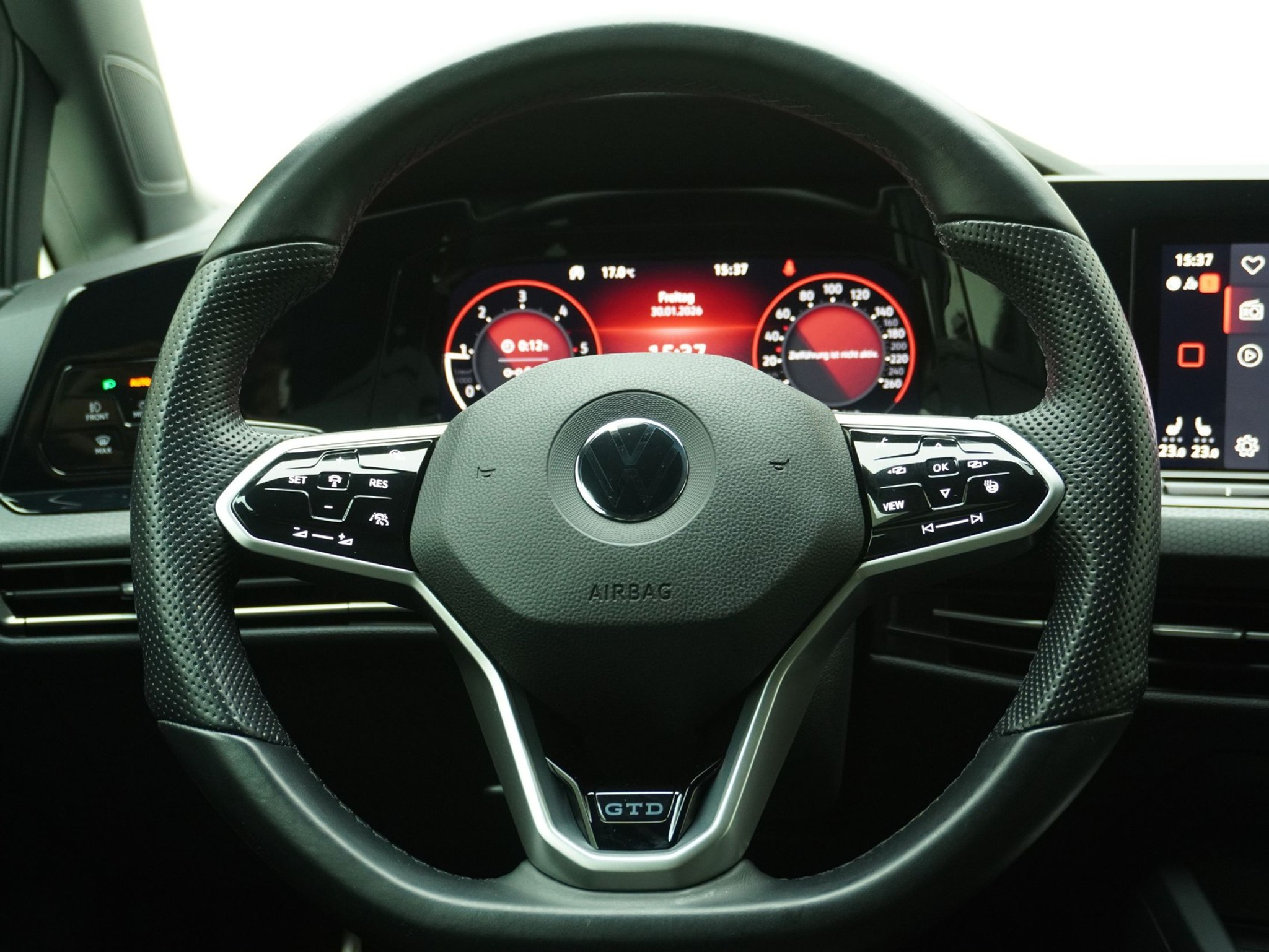 listing desktop thumbnail image 8