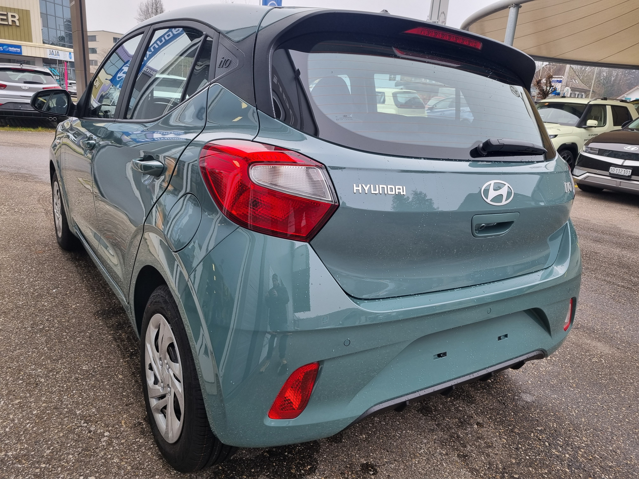 listing desktop thumbnail image 7