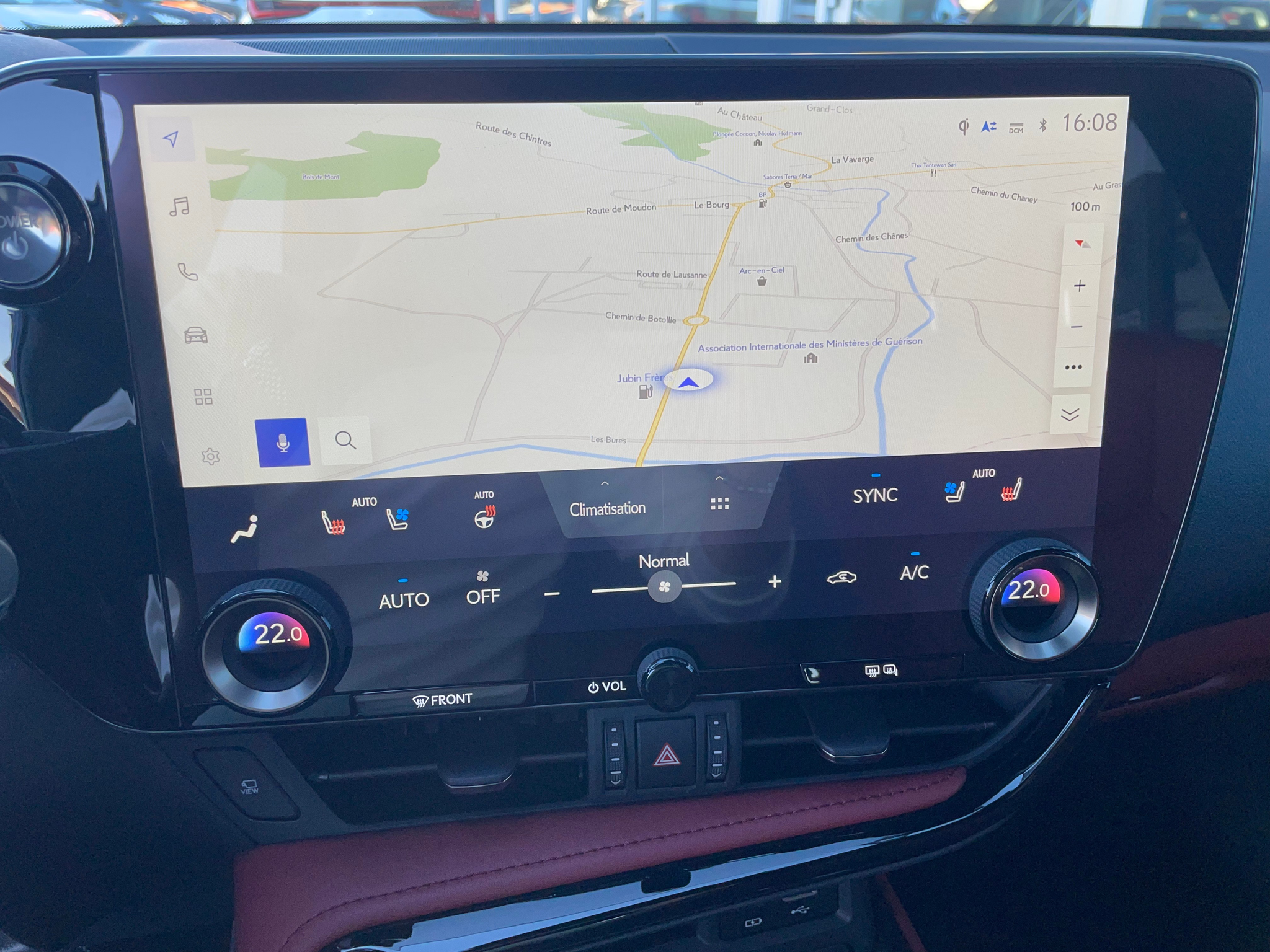 listing desktop thumbnail image 24