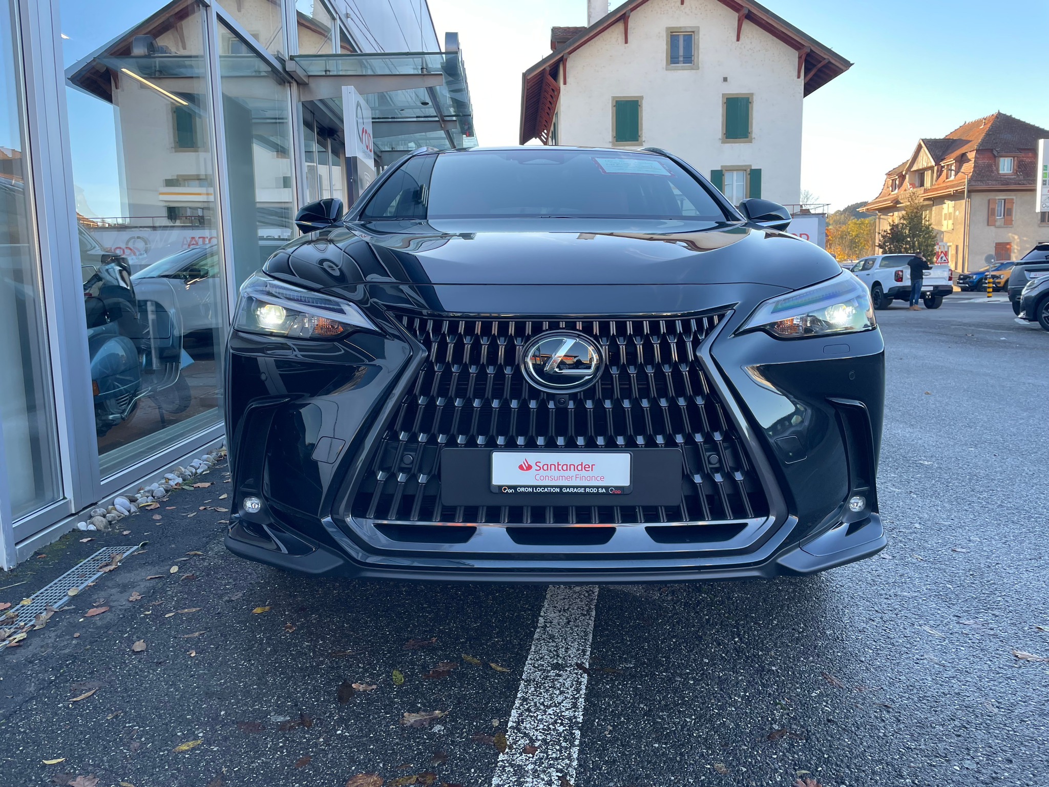 listing desktop thumbnail image 1