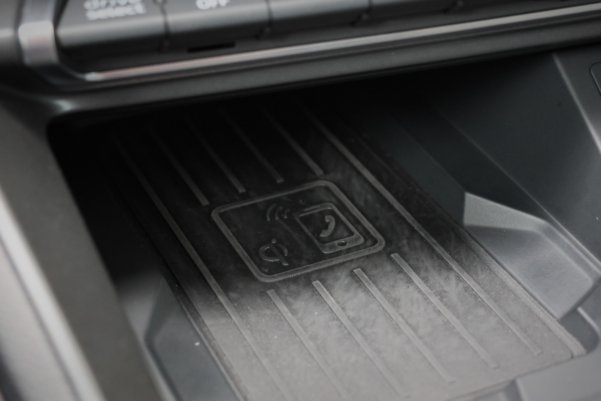 listing desktop thumbnail image 24