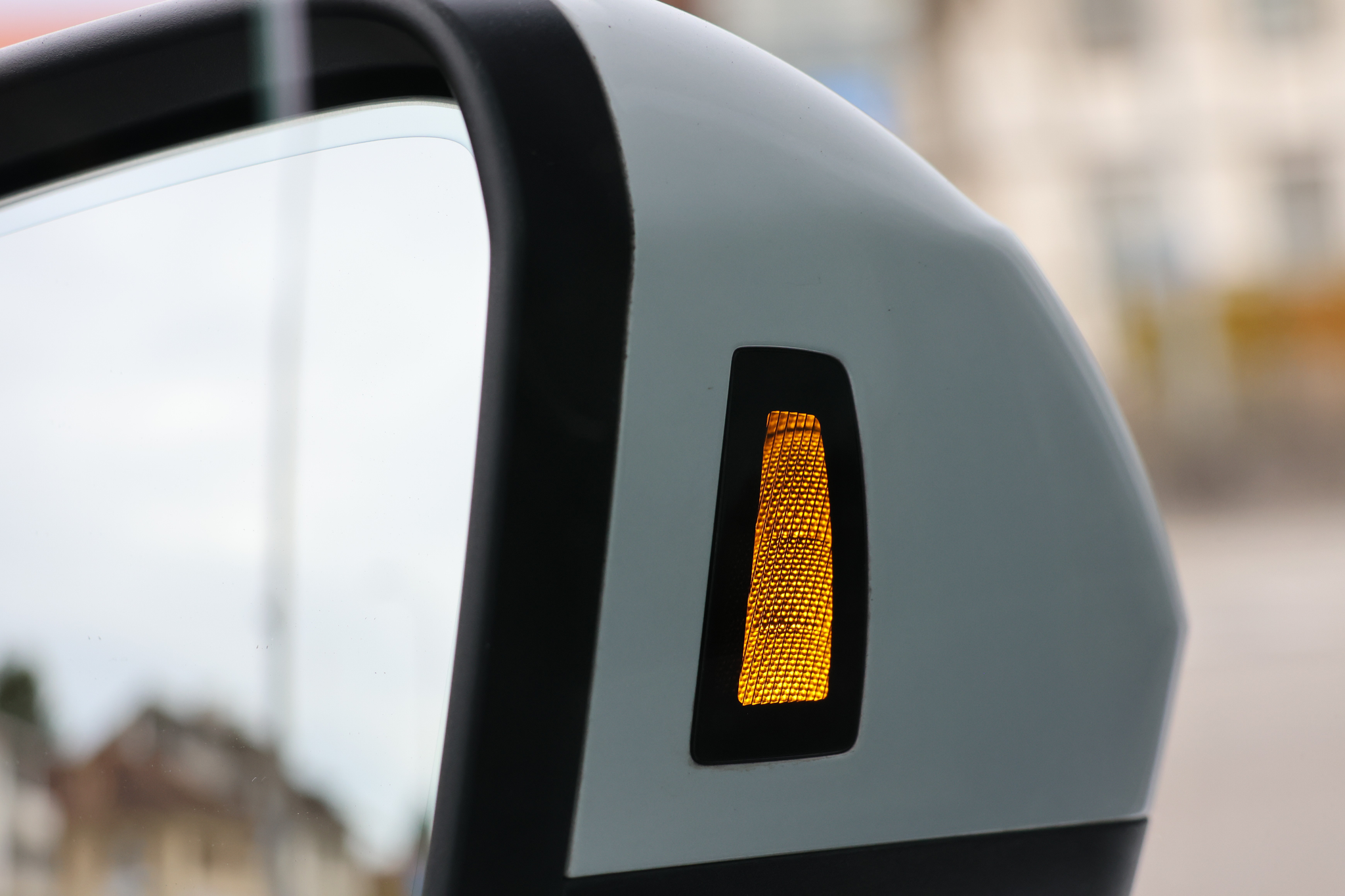 listing desktop thumbnail image 26