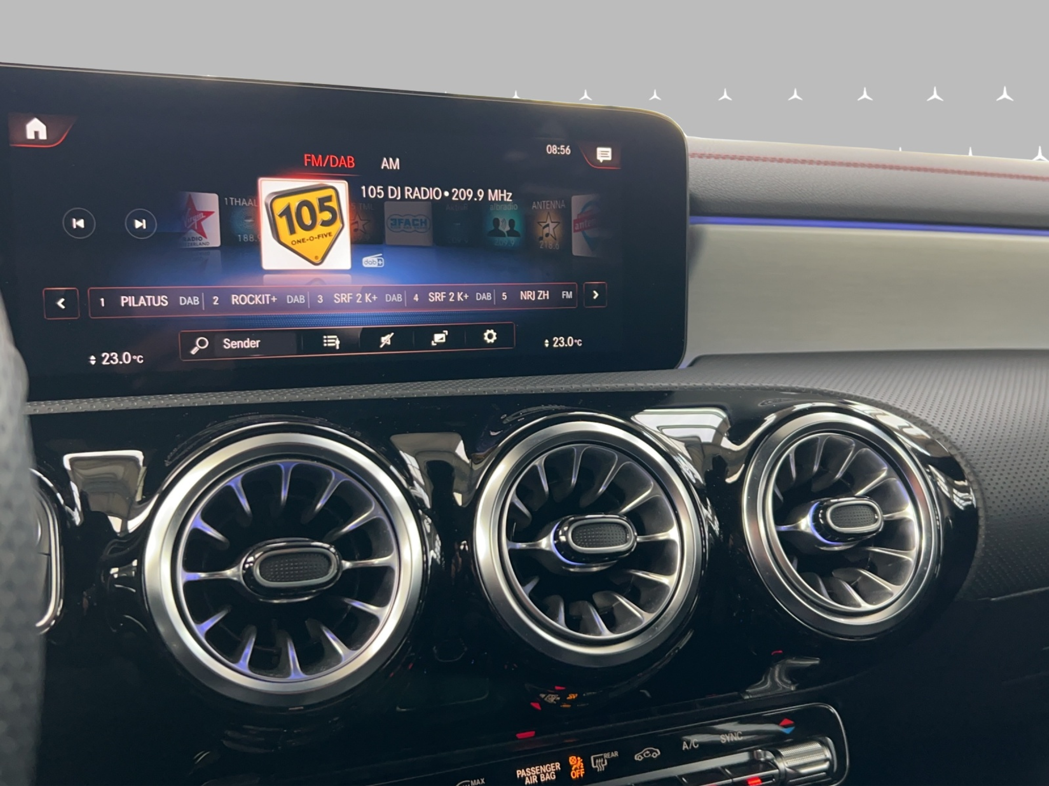 listing desktop thumbnail image 9