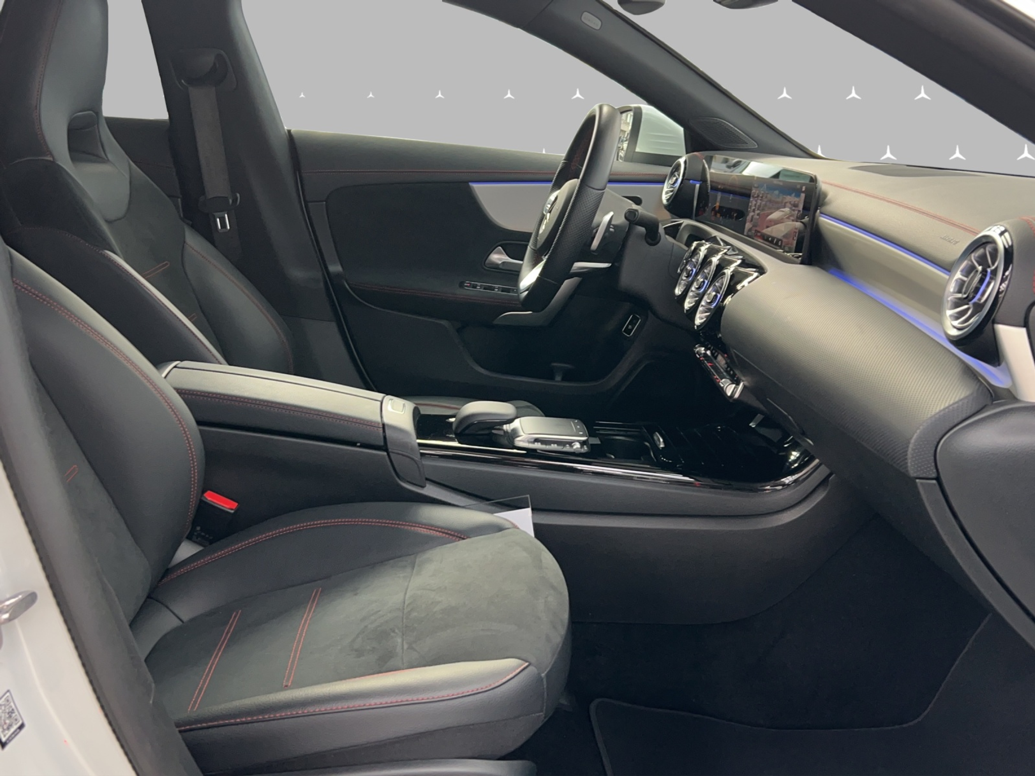 listing desktop thumbnail image 11