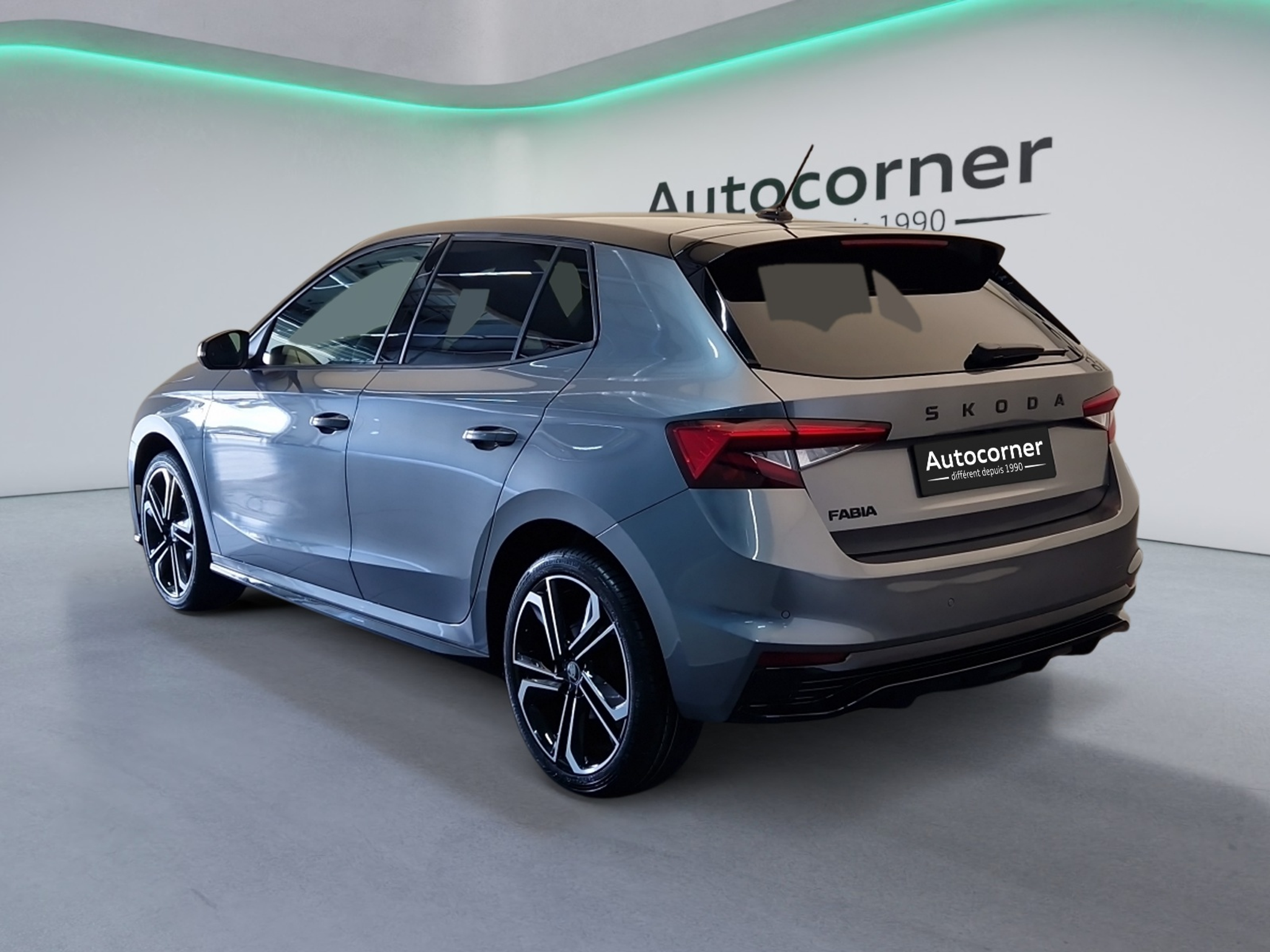 listing desktop thumbnail image 2