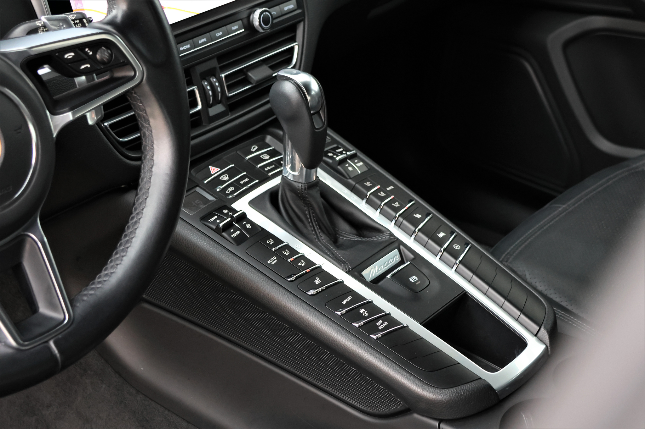 listing desktop thumbnail image 9