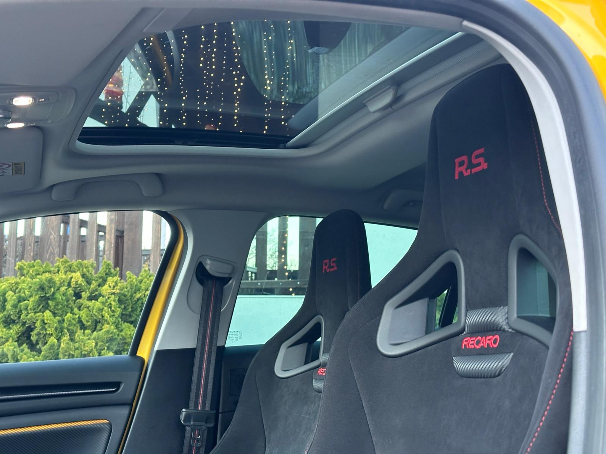 listing desktop thumbnail image 10