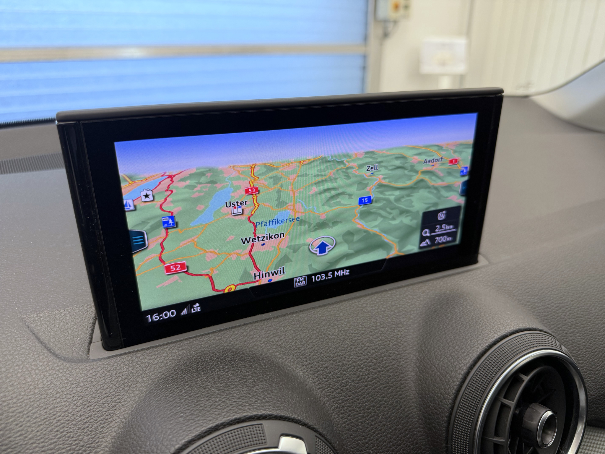 listing desktop thumbnail image 14