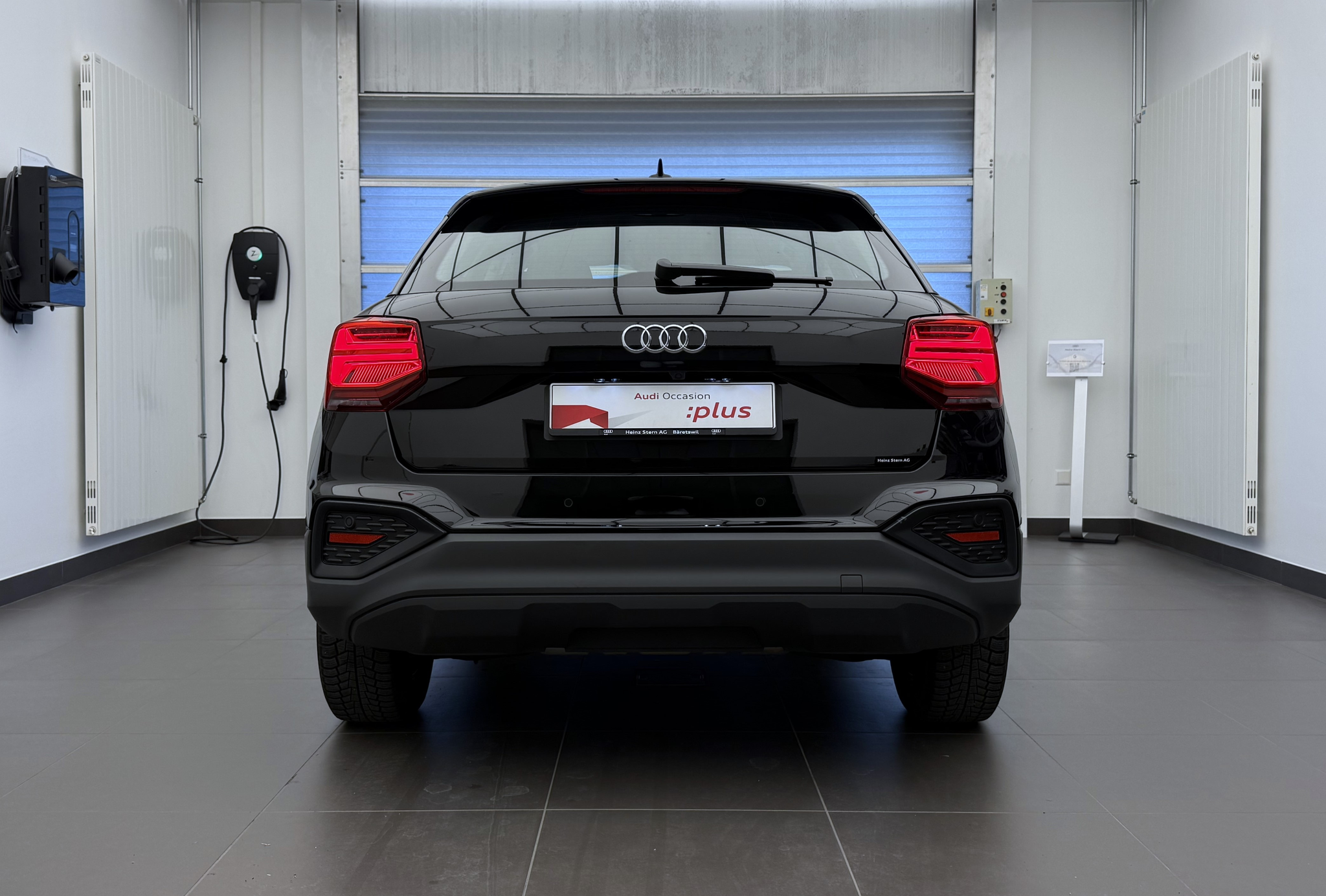 listing desktop thumbnail image 23