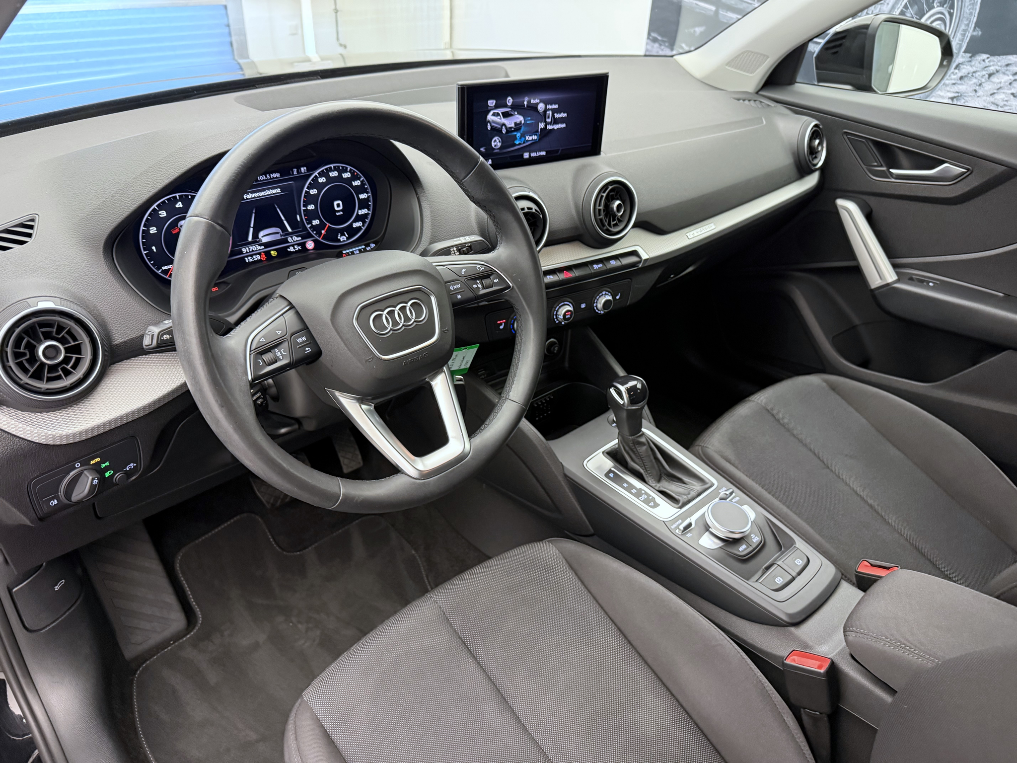 listing desktop thumbnail image 5