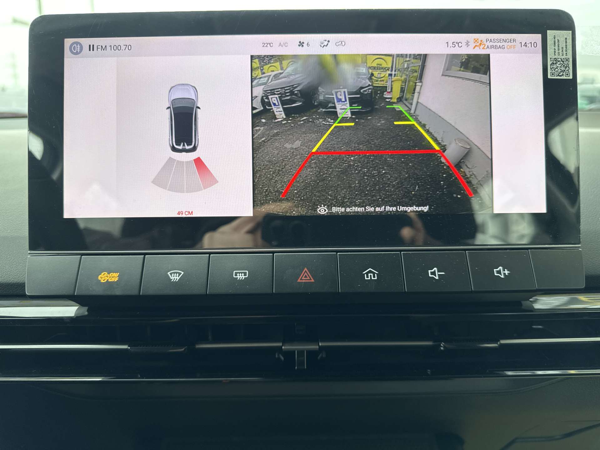 listing desktop thumbnail image 10