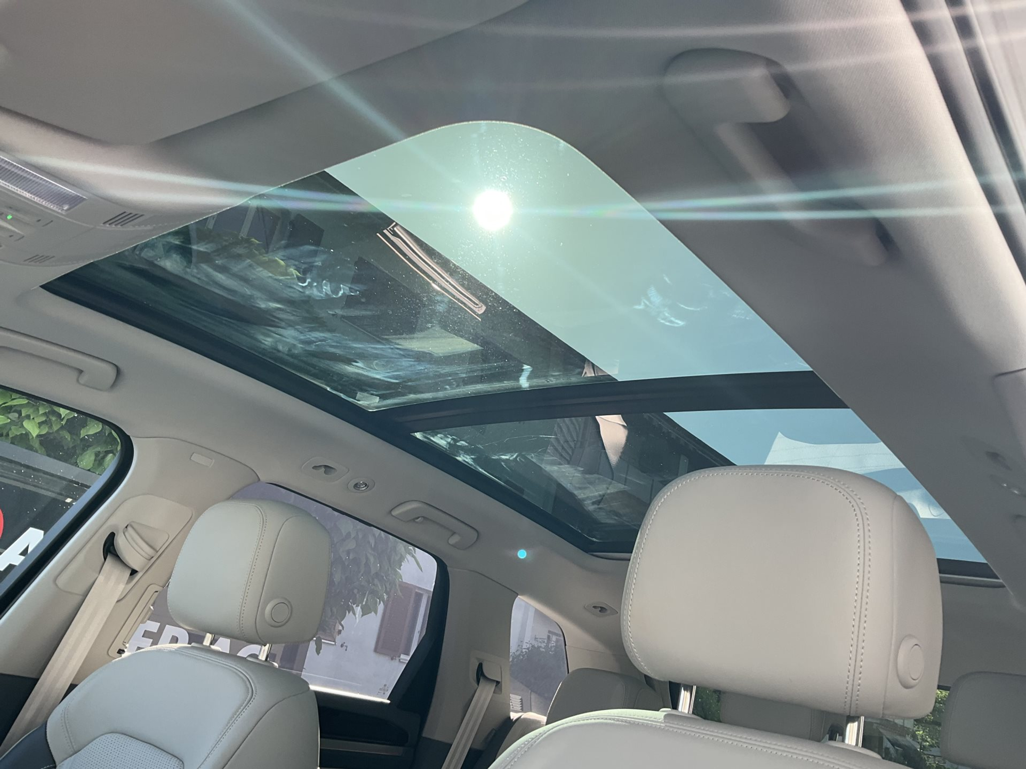 listing desktop thumbnail image 9