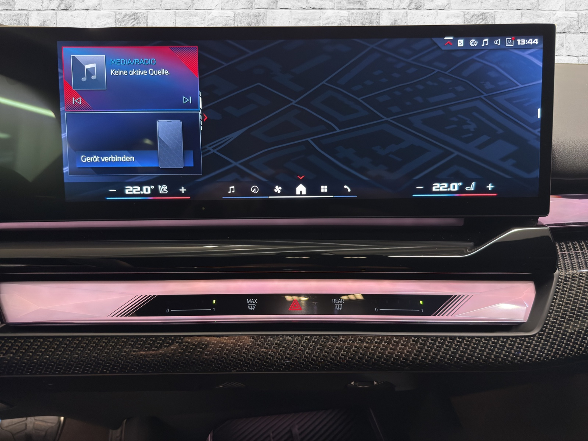 listing desktop thumbnail image 14