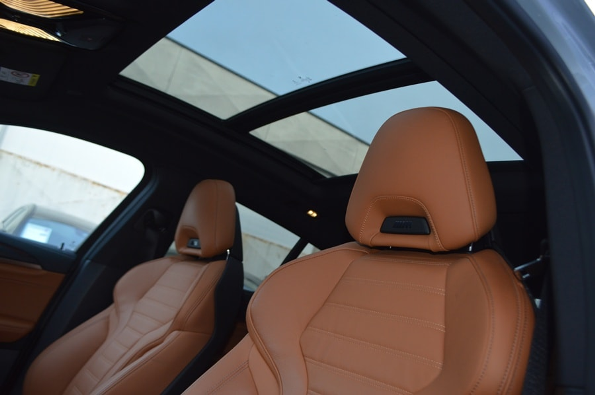 listing desktop thumbnail image 5