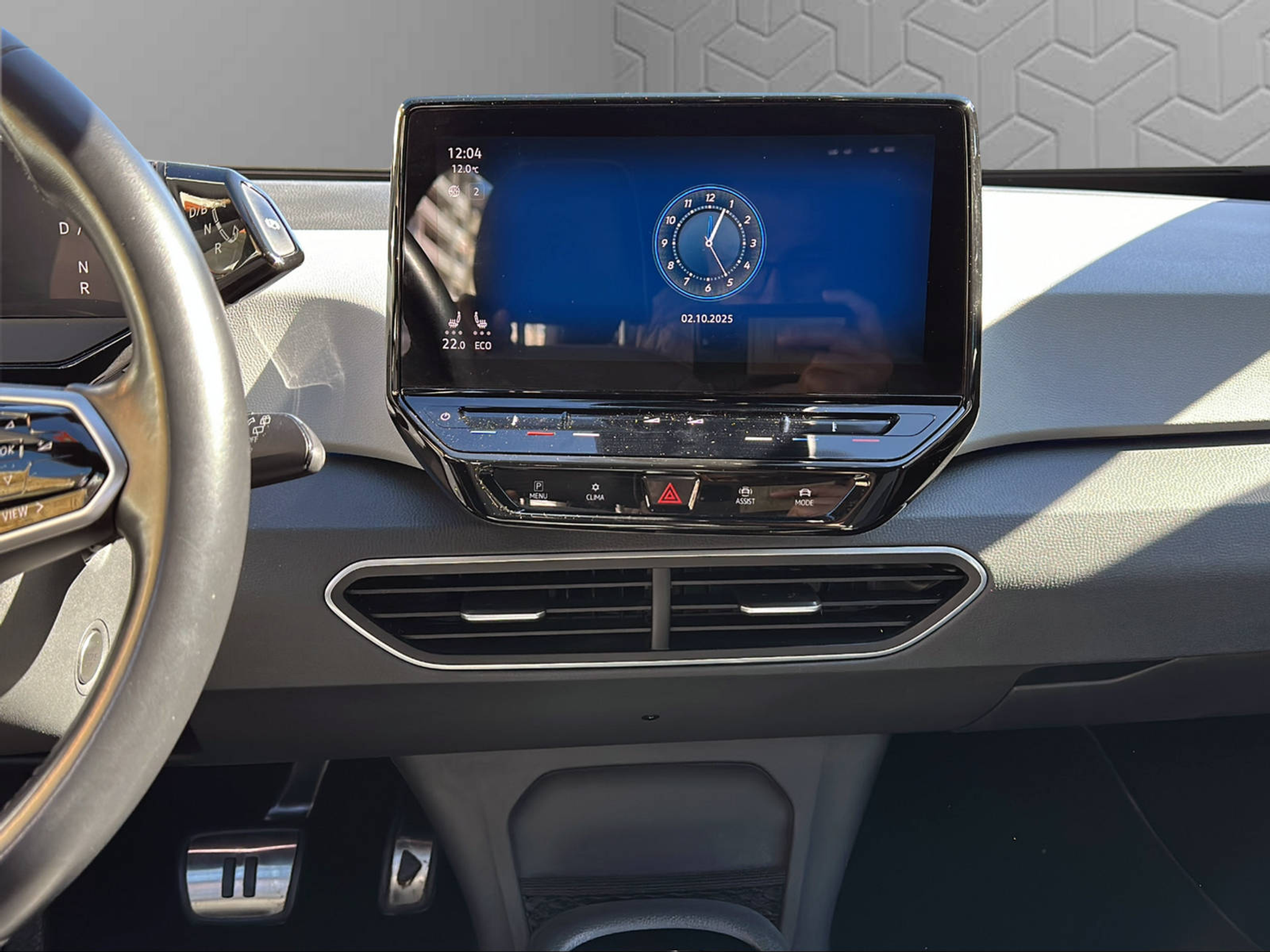 listing desktop thumbnail image 14