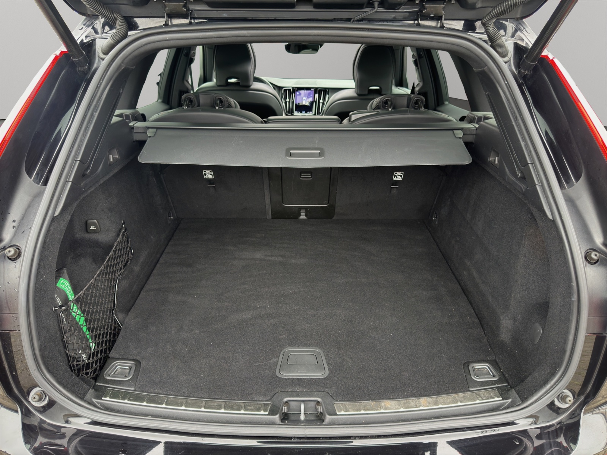 listing desktop thumbnail image 13