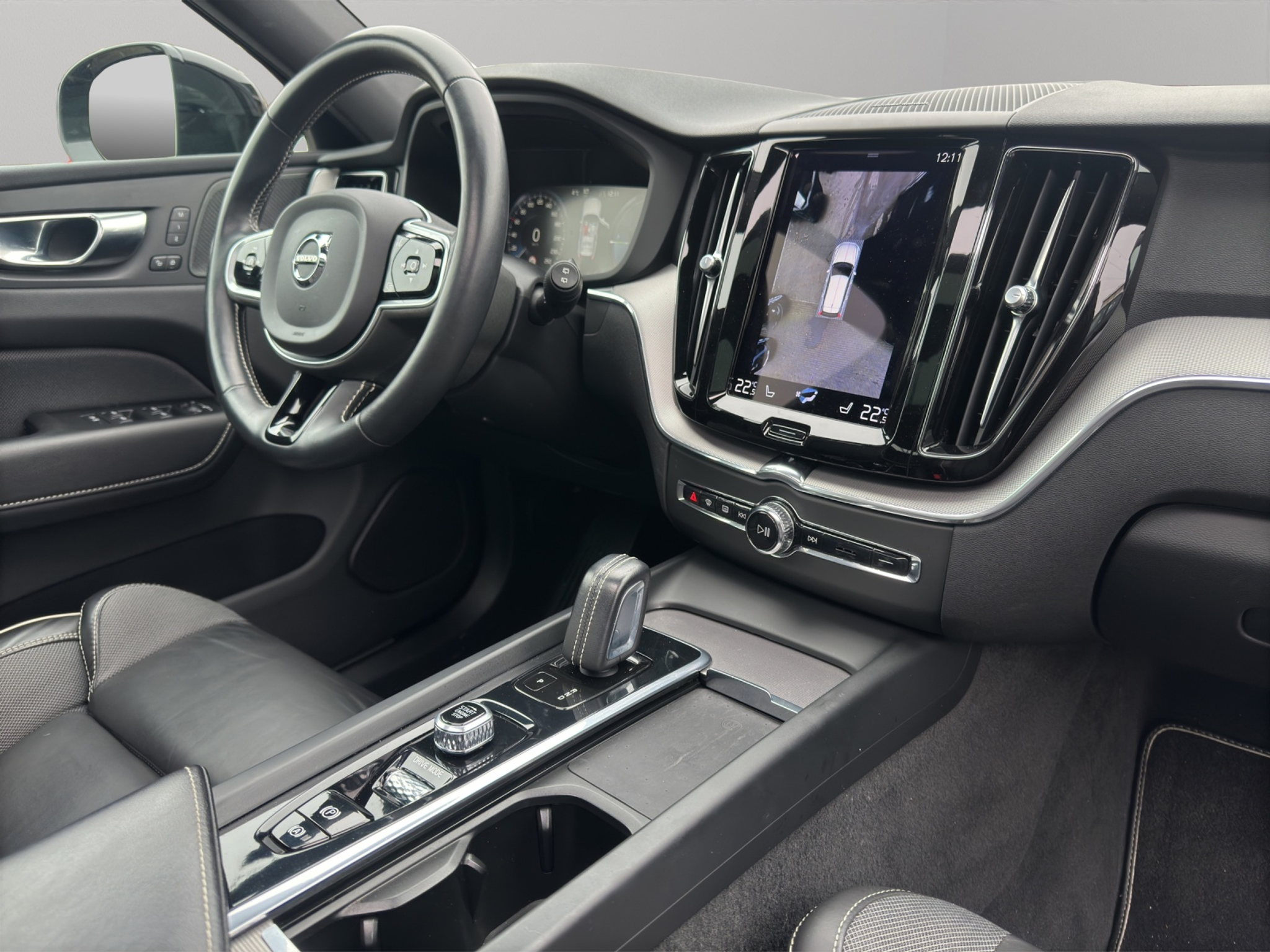 listing desktop thumbnail image 10