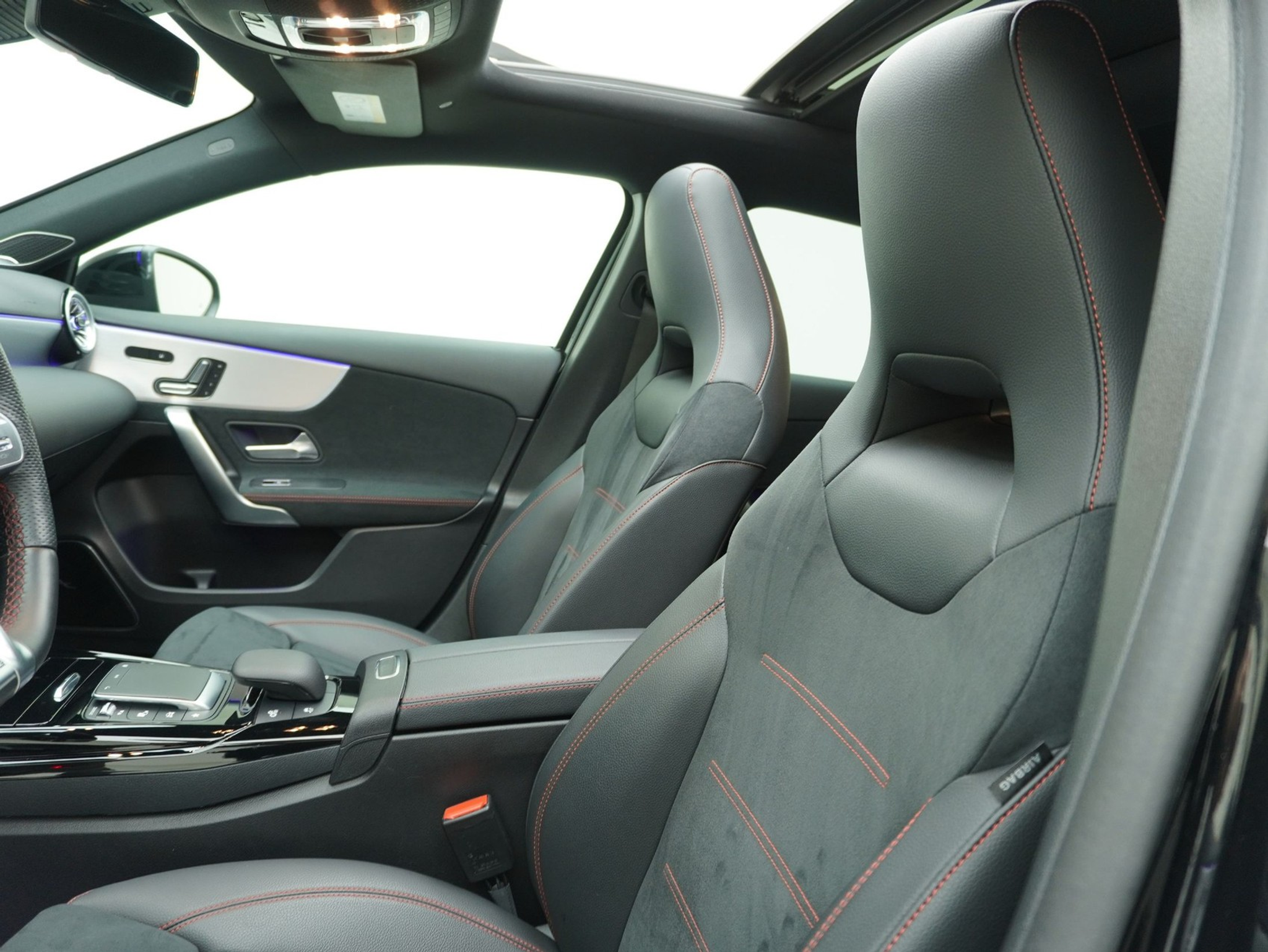 listing desktop thumbnail image 9