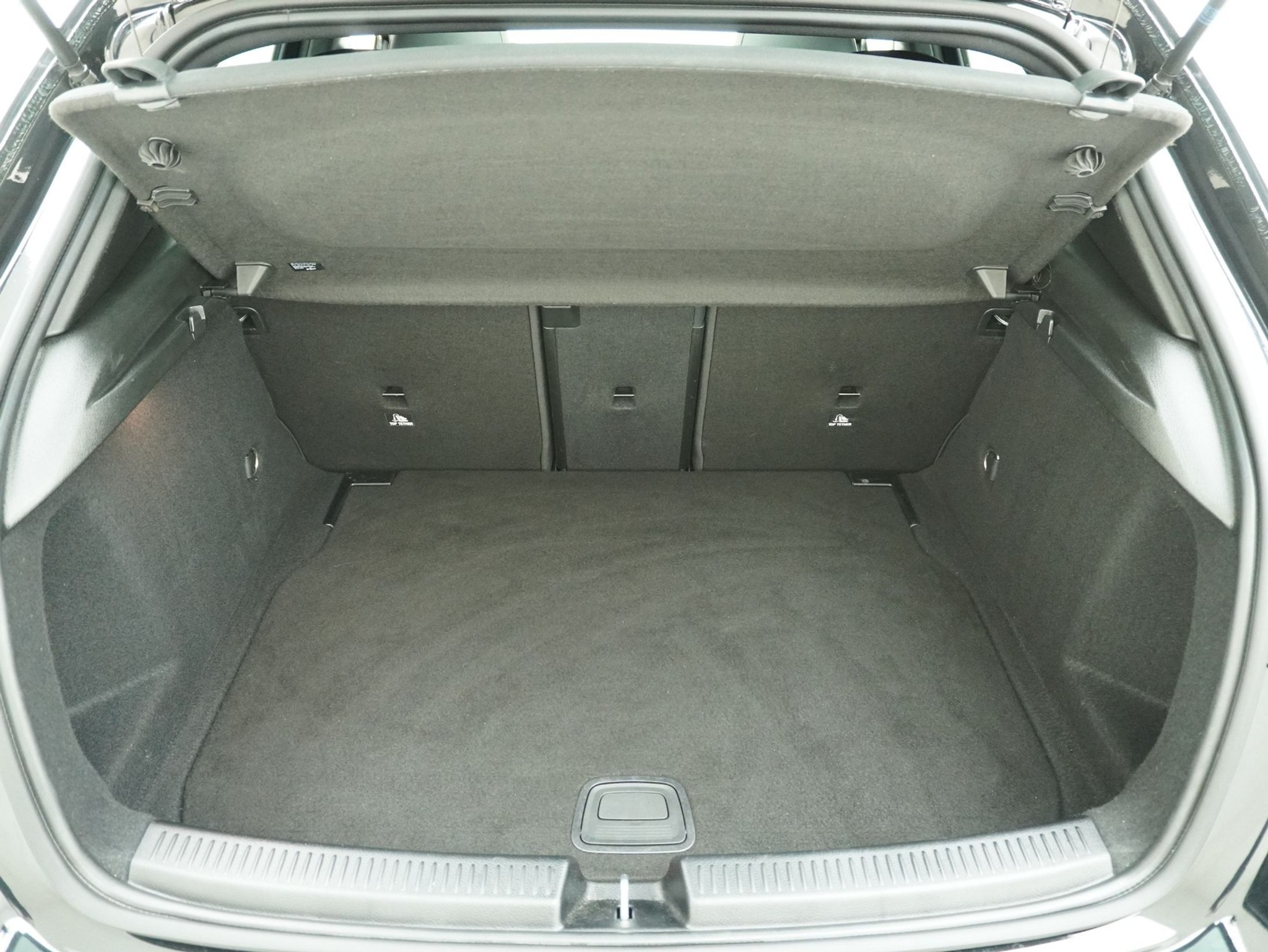 listing desktop thumbnail image 12