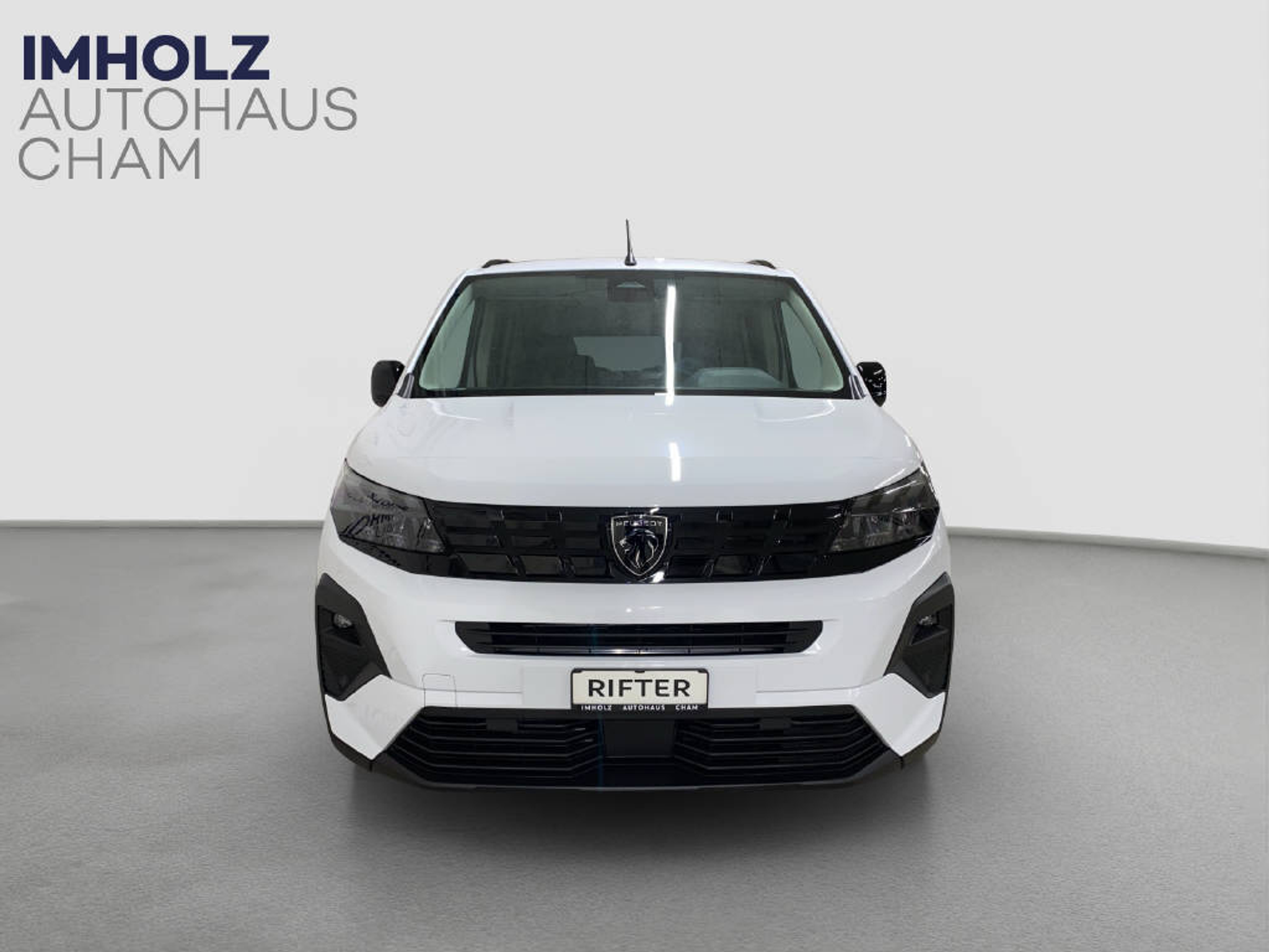 listing desktop thumbnail image 4