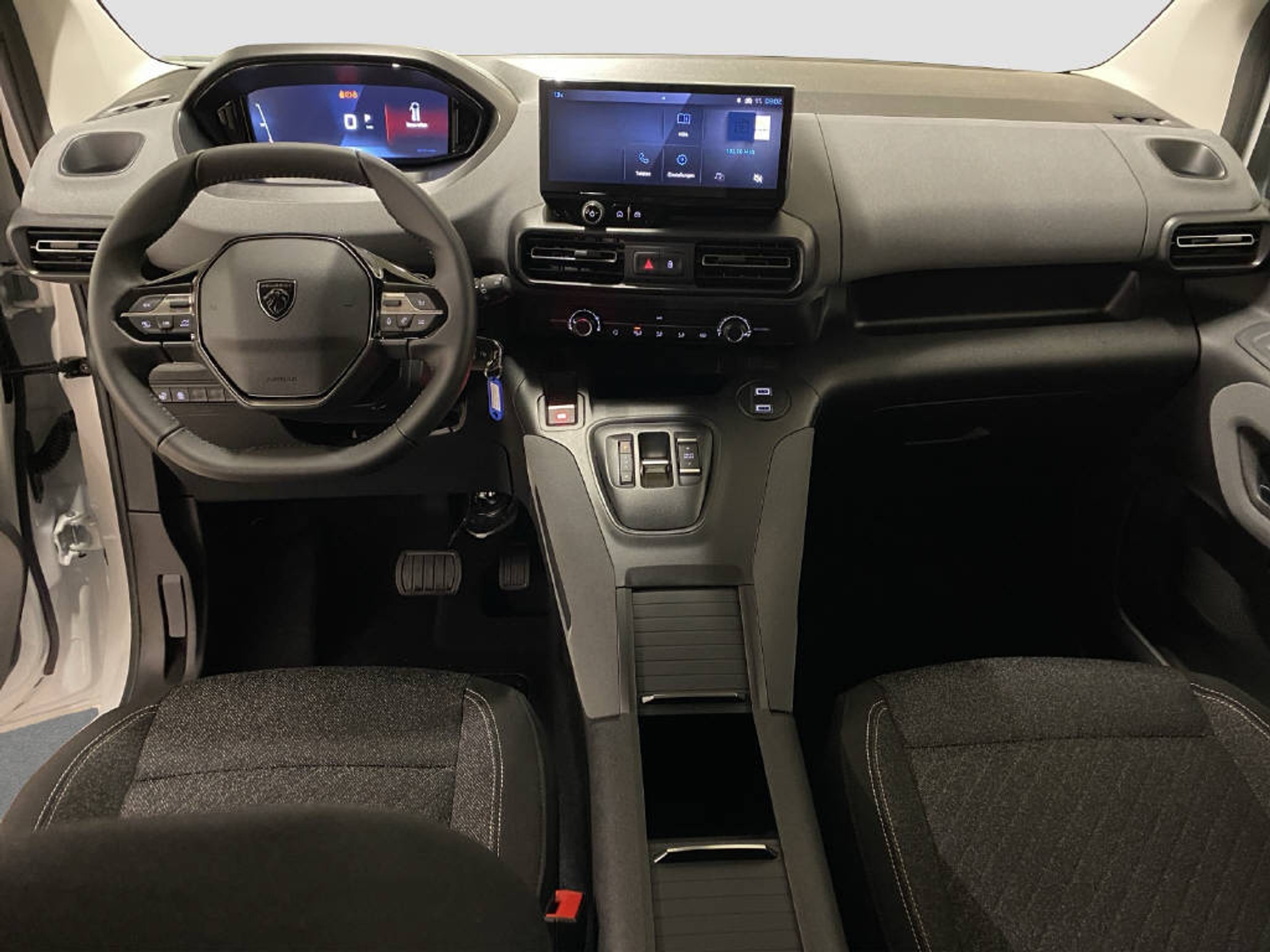 listing desktop thumbnail image 10