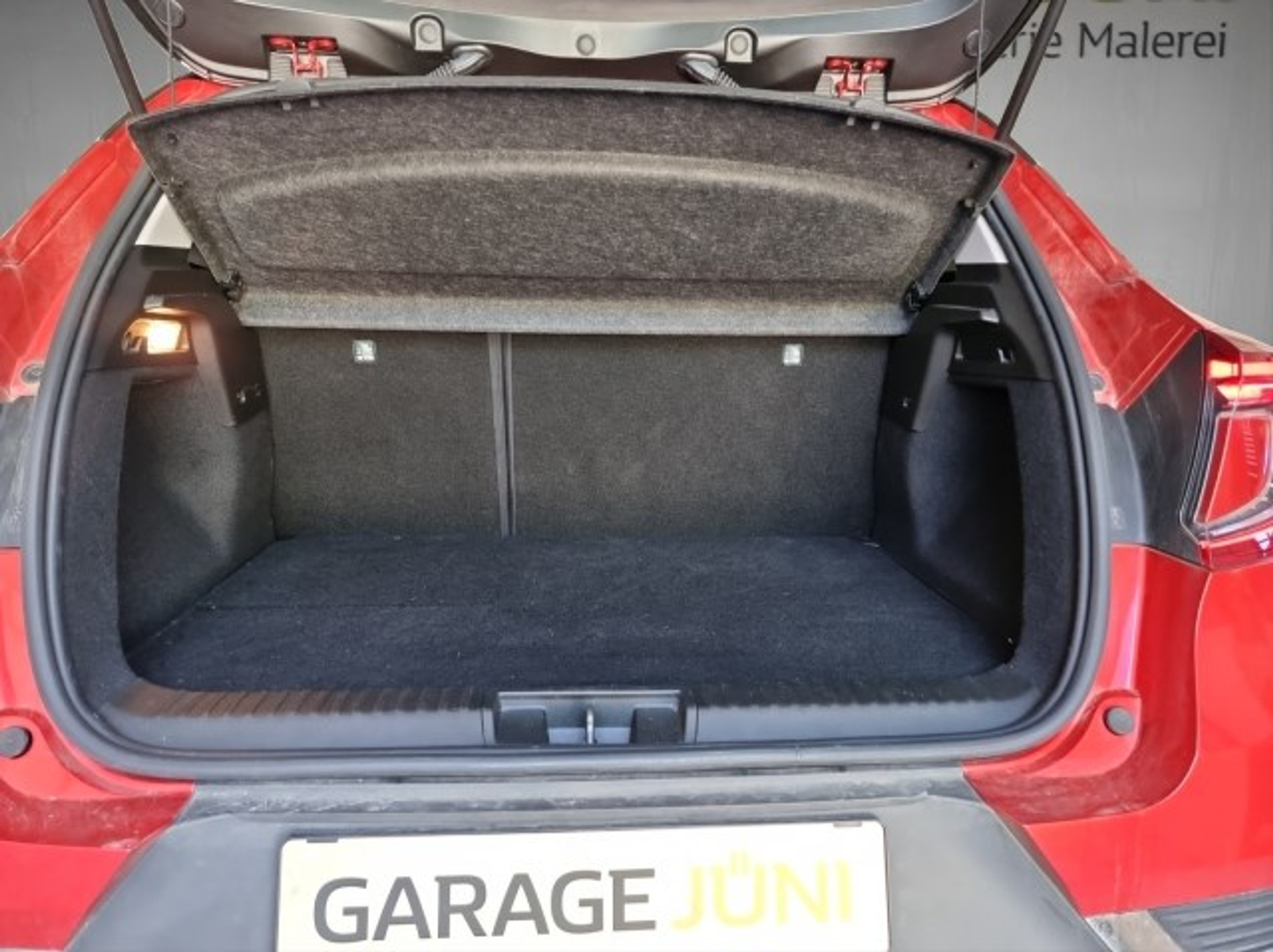 listing desktop thumbnail image 7