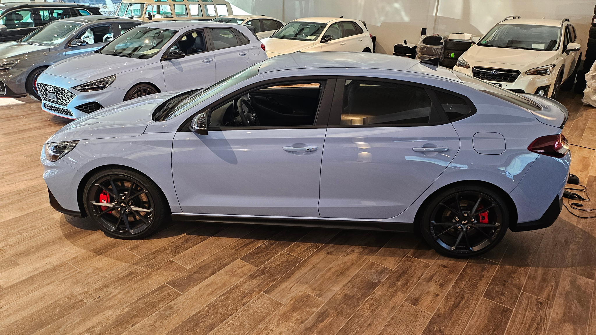 listing desktop thumbnail image 15